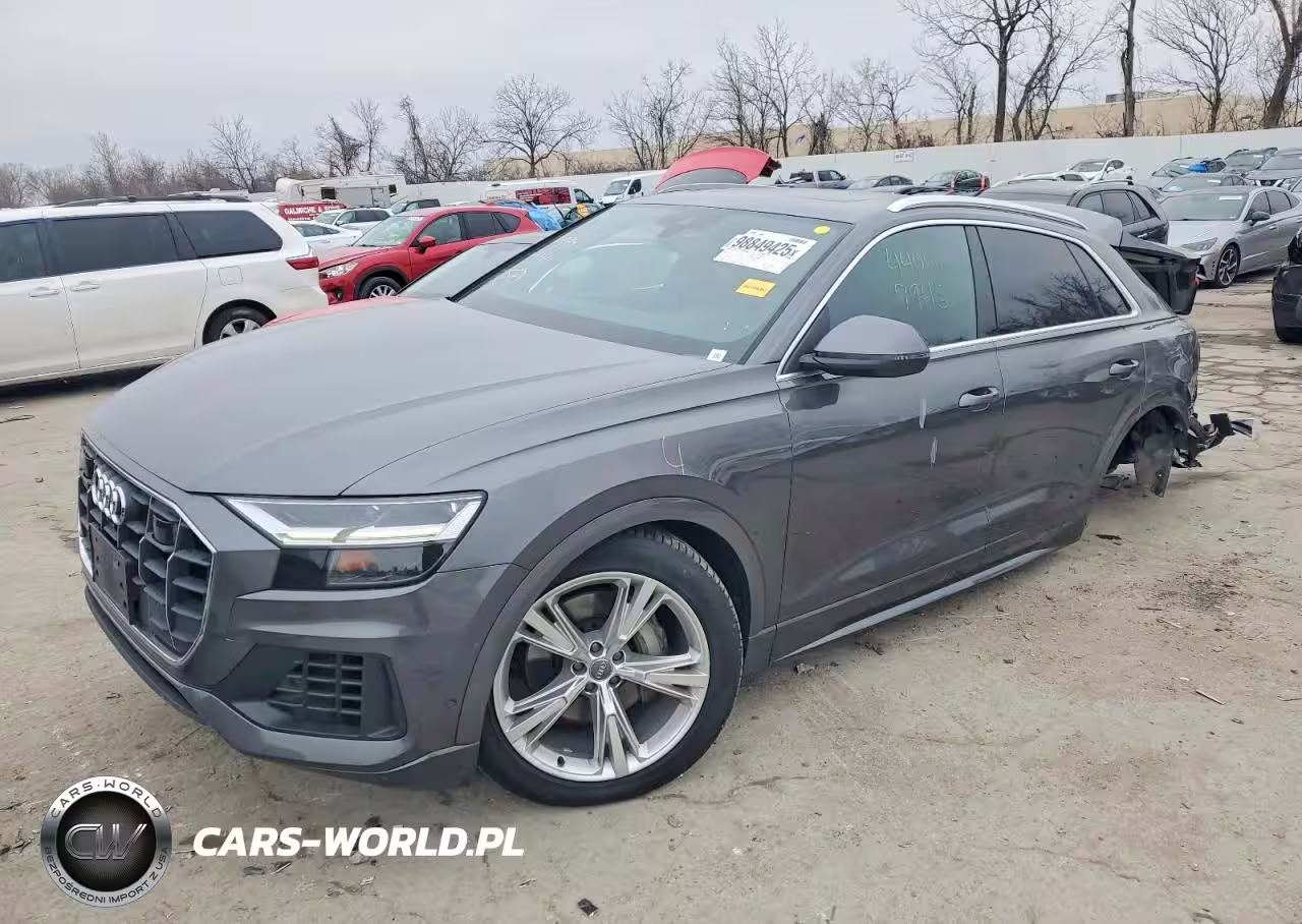2019 Audi Q8 Premium Plus