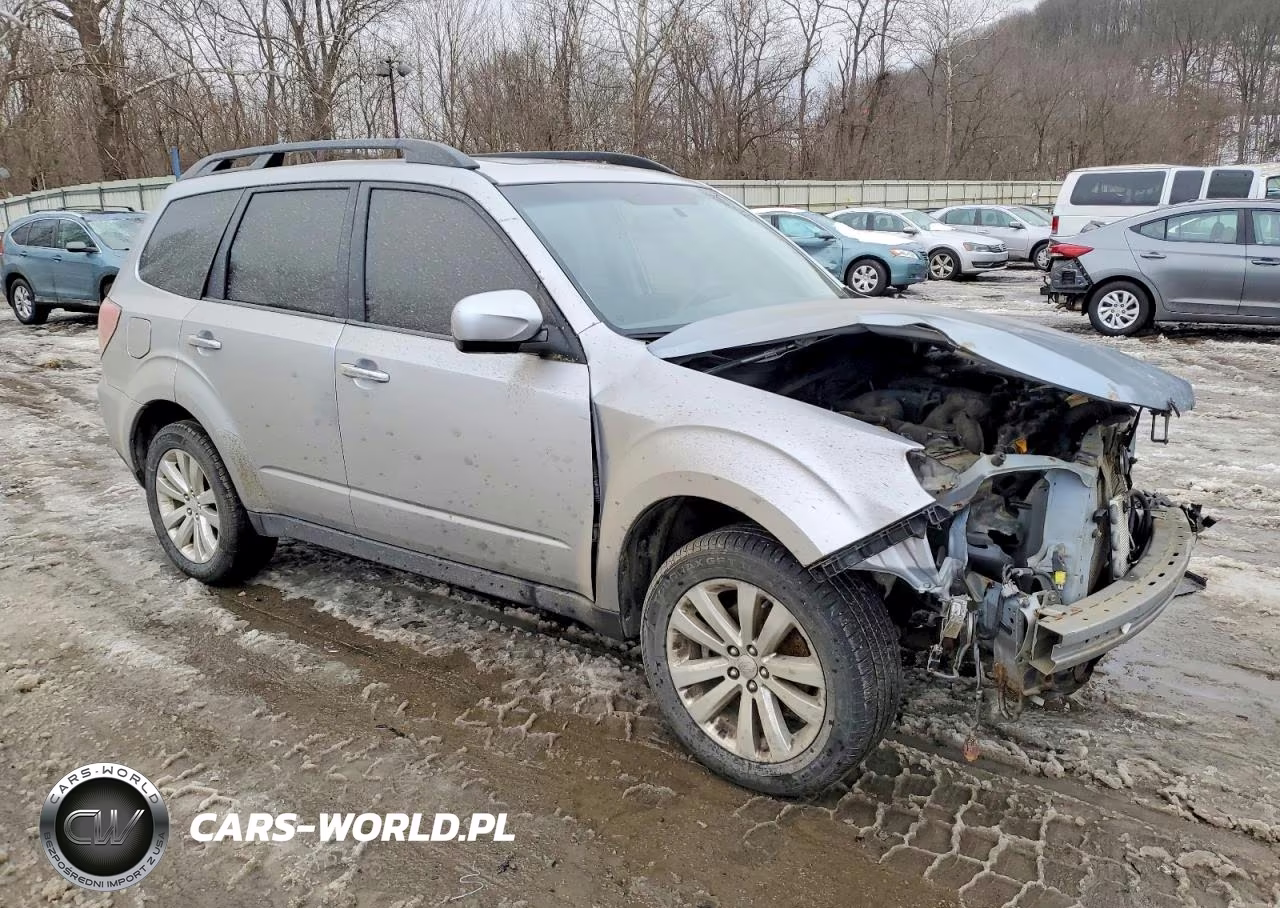 2012 Subaru Forester Limited VIN:JF2SHAEC8CH464686 - 4