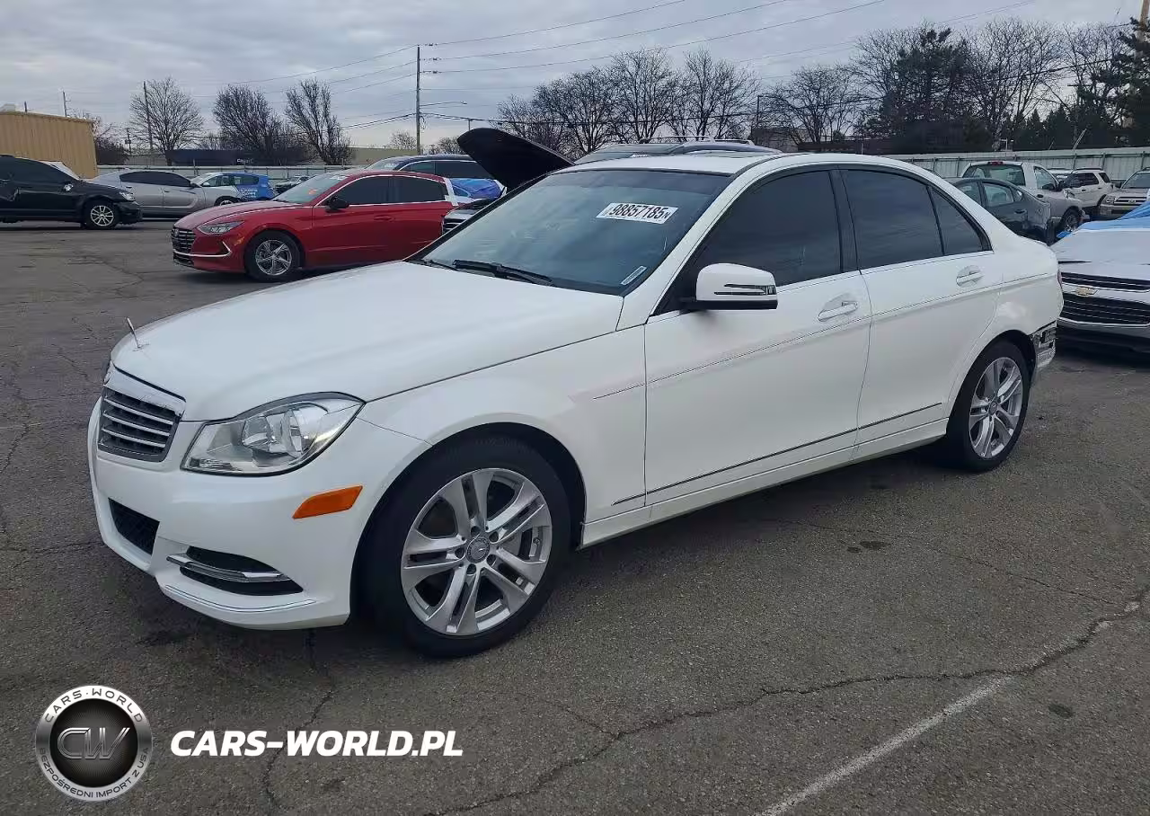 2014 Mercedes-Benz C 250