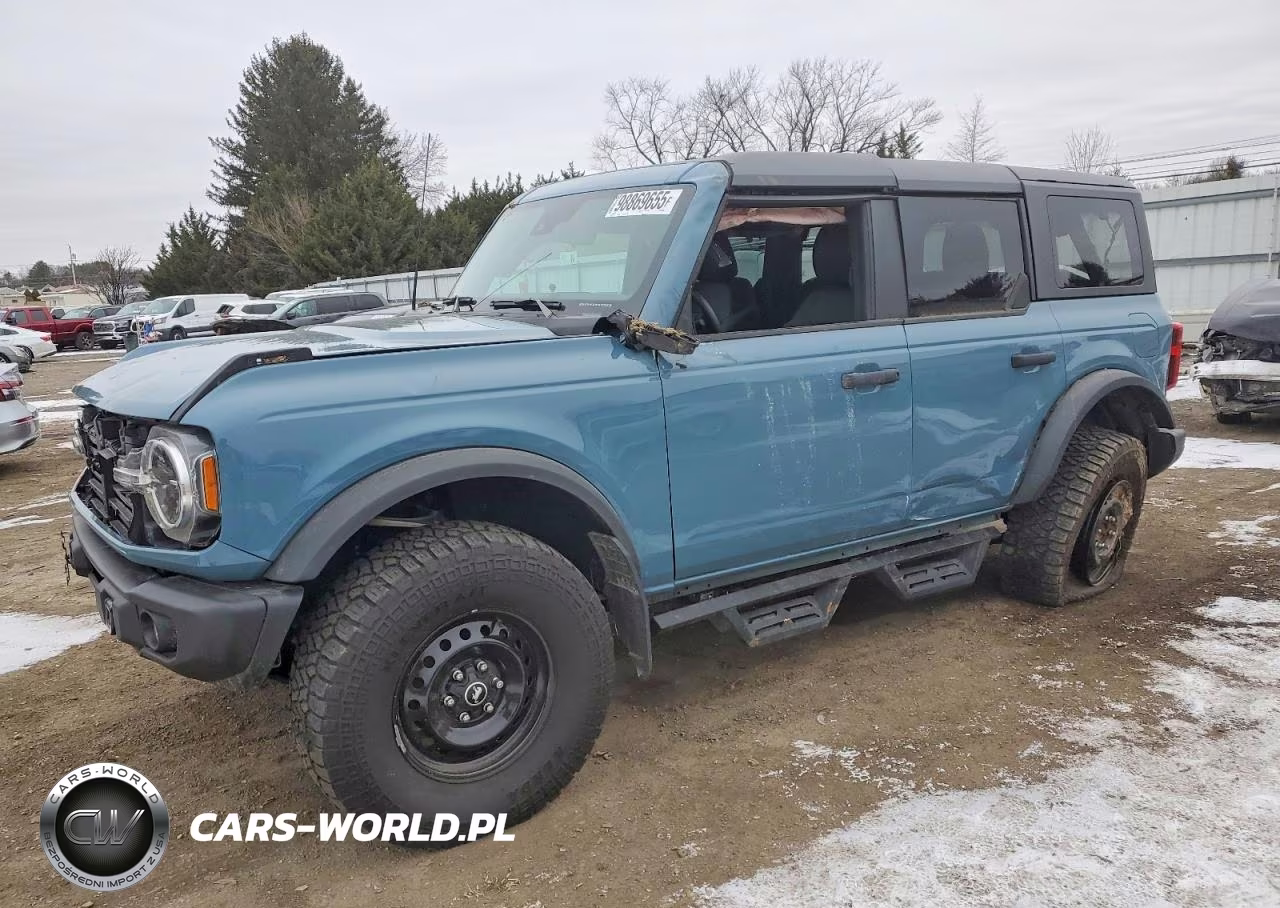 2022 Ford Bronco Base – zdjęcie 1 z 13