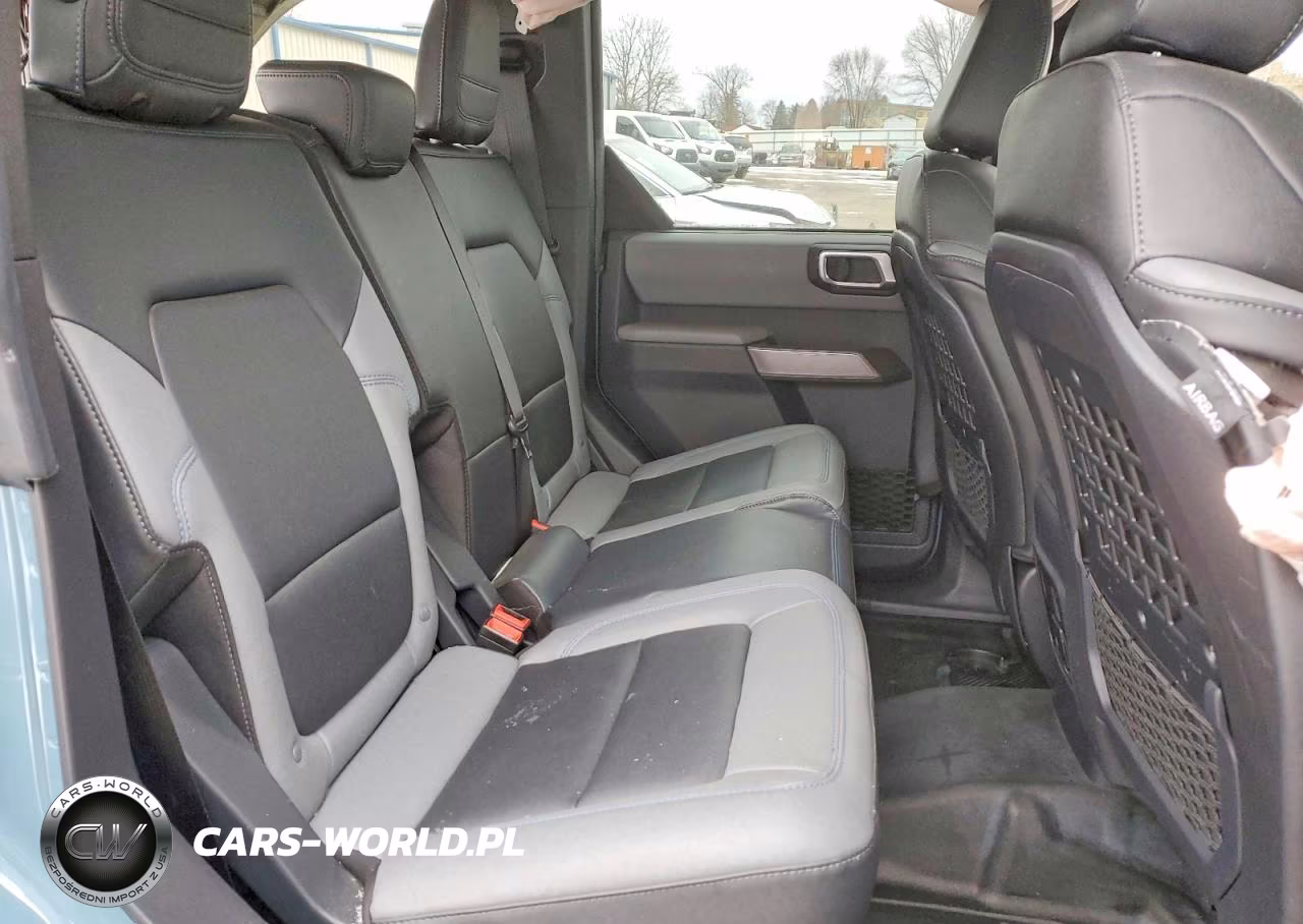 2022 Ford Bronco Base VIN:1FMDE5BH2NLB61714 - 11