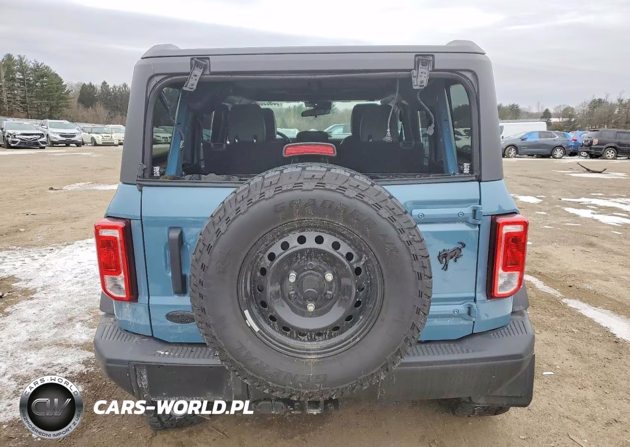 2022 Ford Bronco Base VIN:1FMDE5BH2NLB61714 - 6