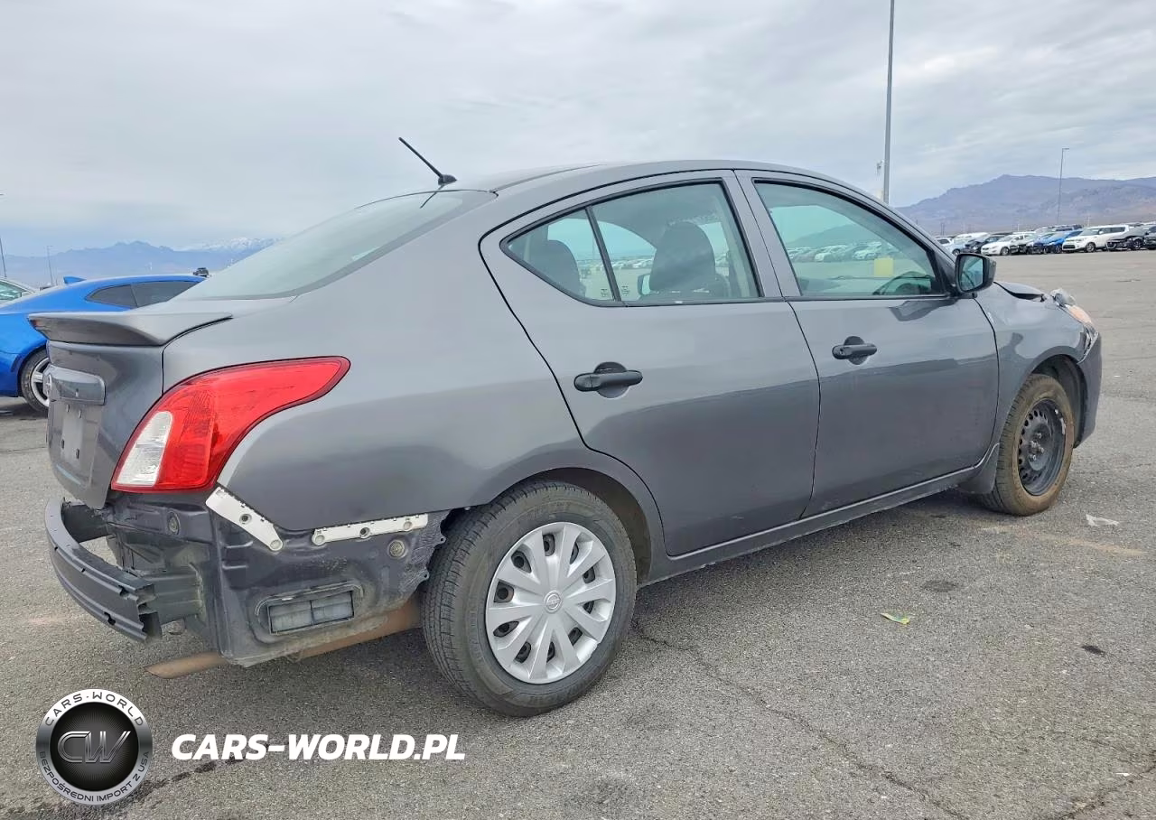 2018 Nissan Versa S VIN:3N1CN7AP1JL883522 - 3