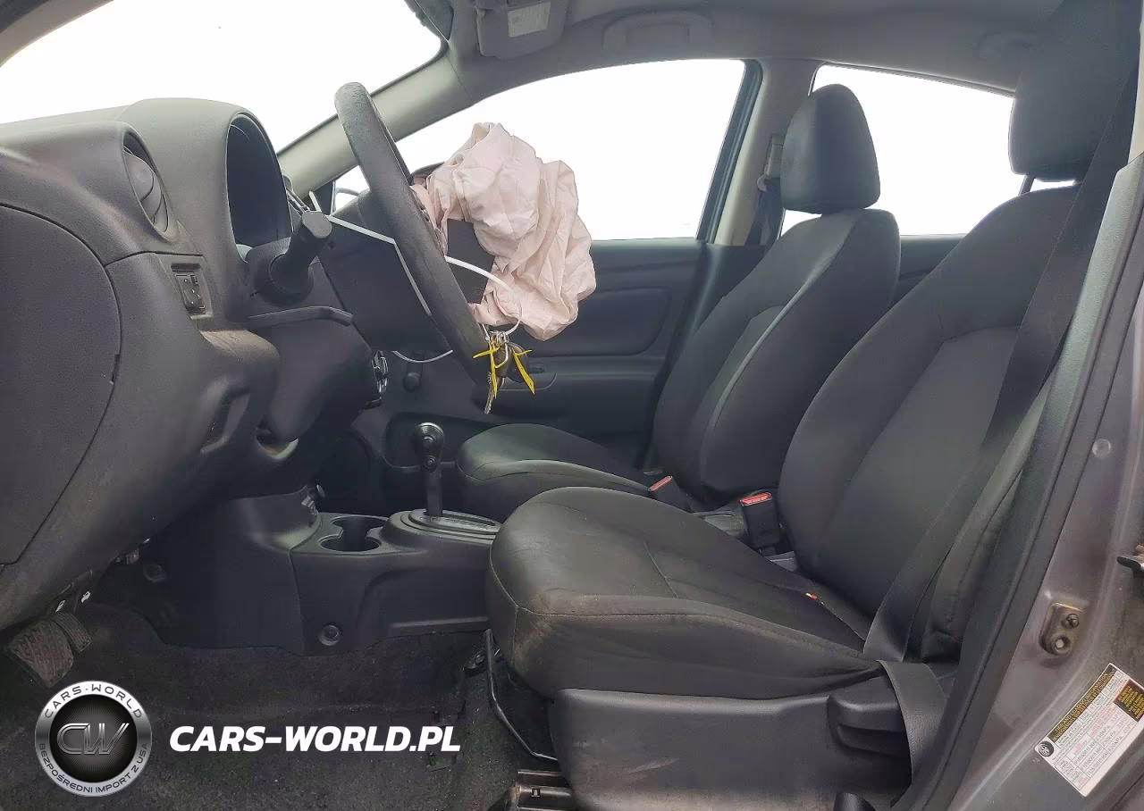 2018 Nissan Versa S VIN:3N1CN7AP1JL883522 - 7