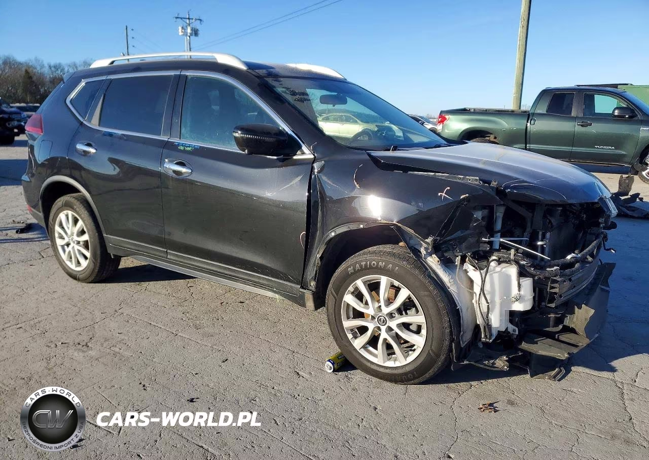 2018 Nissan Rogue S VIN:5N1AT2MVXJC740504 - 4
