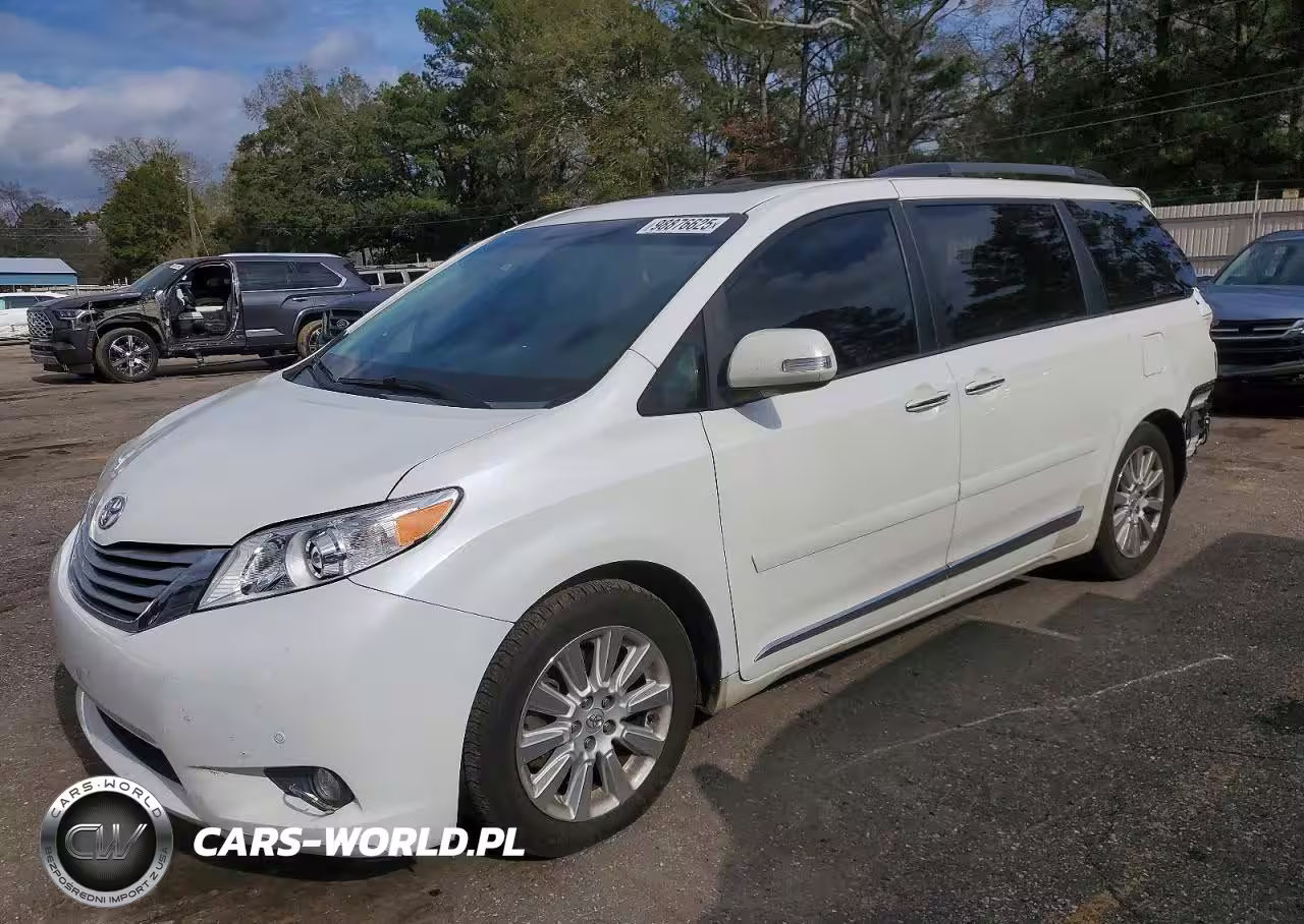 2013 Toyota Sienna Xle