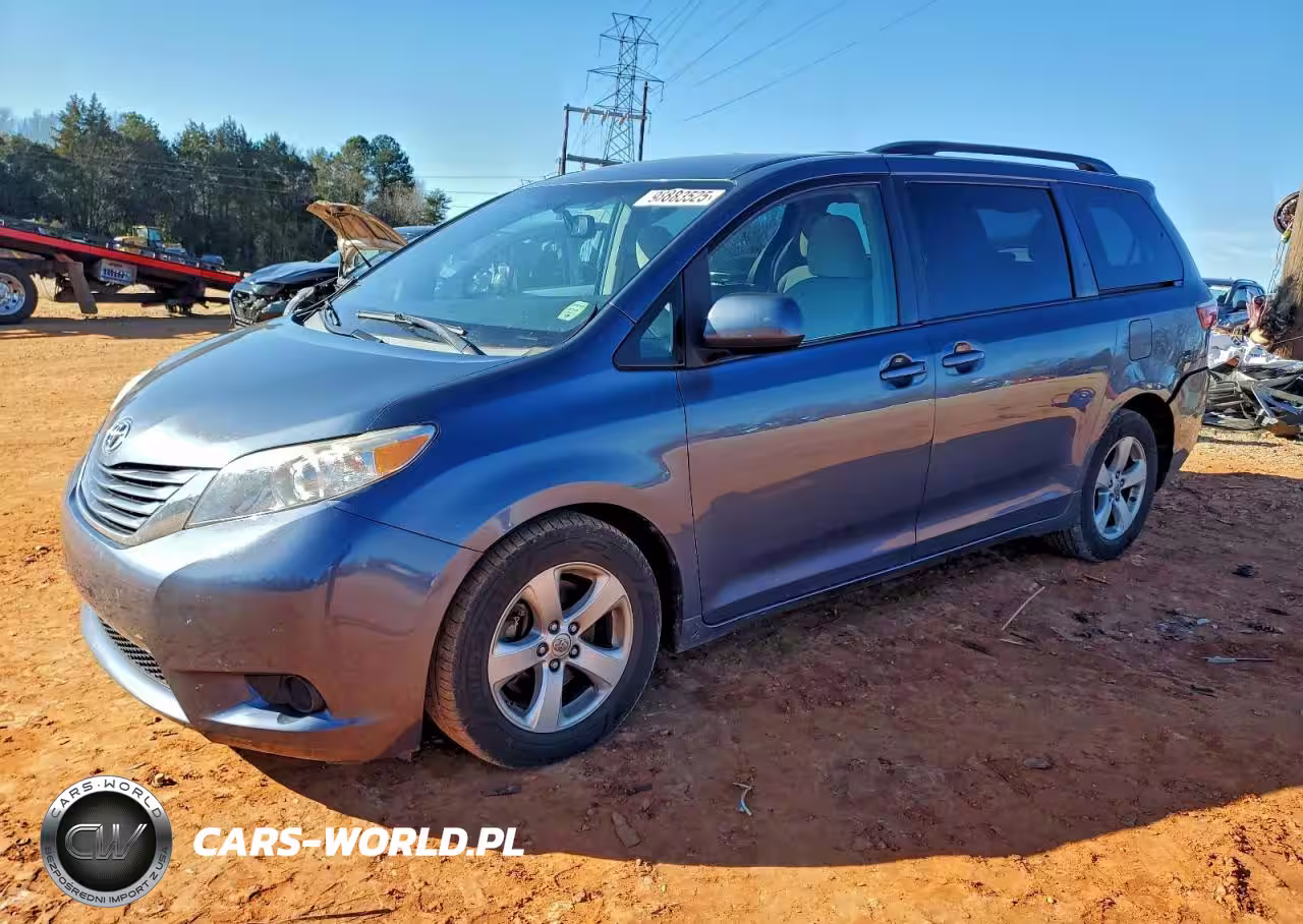 2015 Toyota Sienna Le