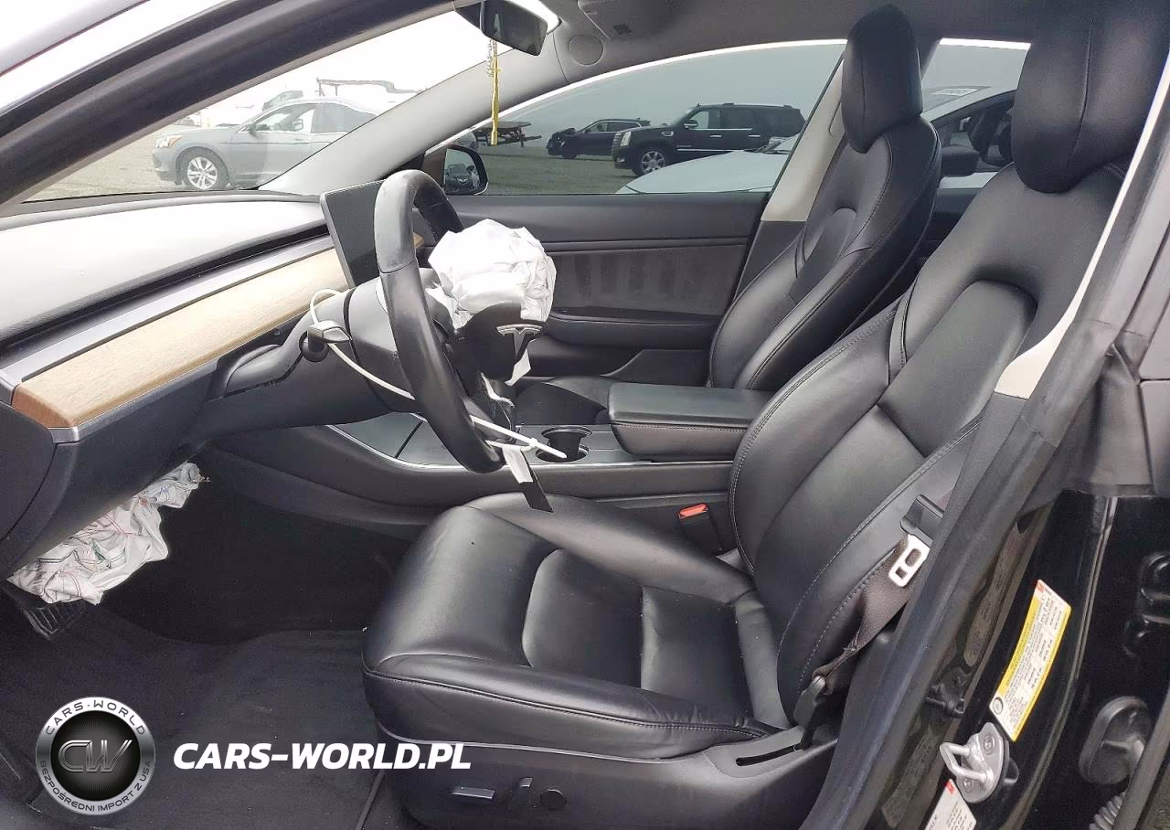 2018 Tesla Model 3 VIN:5YJ3E1EB9JF103452 - 7