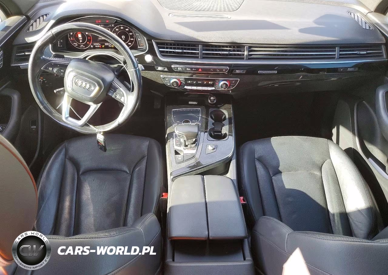 2017 Audi Q7 Premium Plus VIN:WA1LHAF77HD039506 - 8