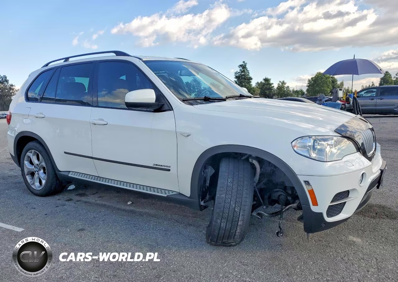 2013 BMW X5 xDrive35D VIN:5UXZW0C56D0B95686 - 4
