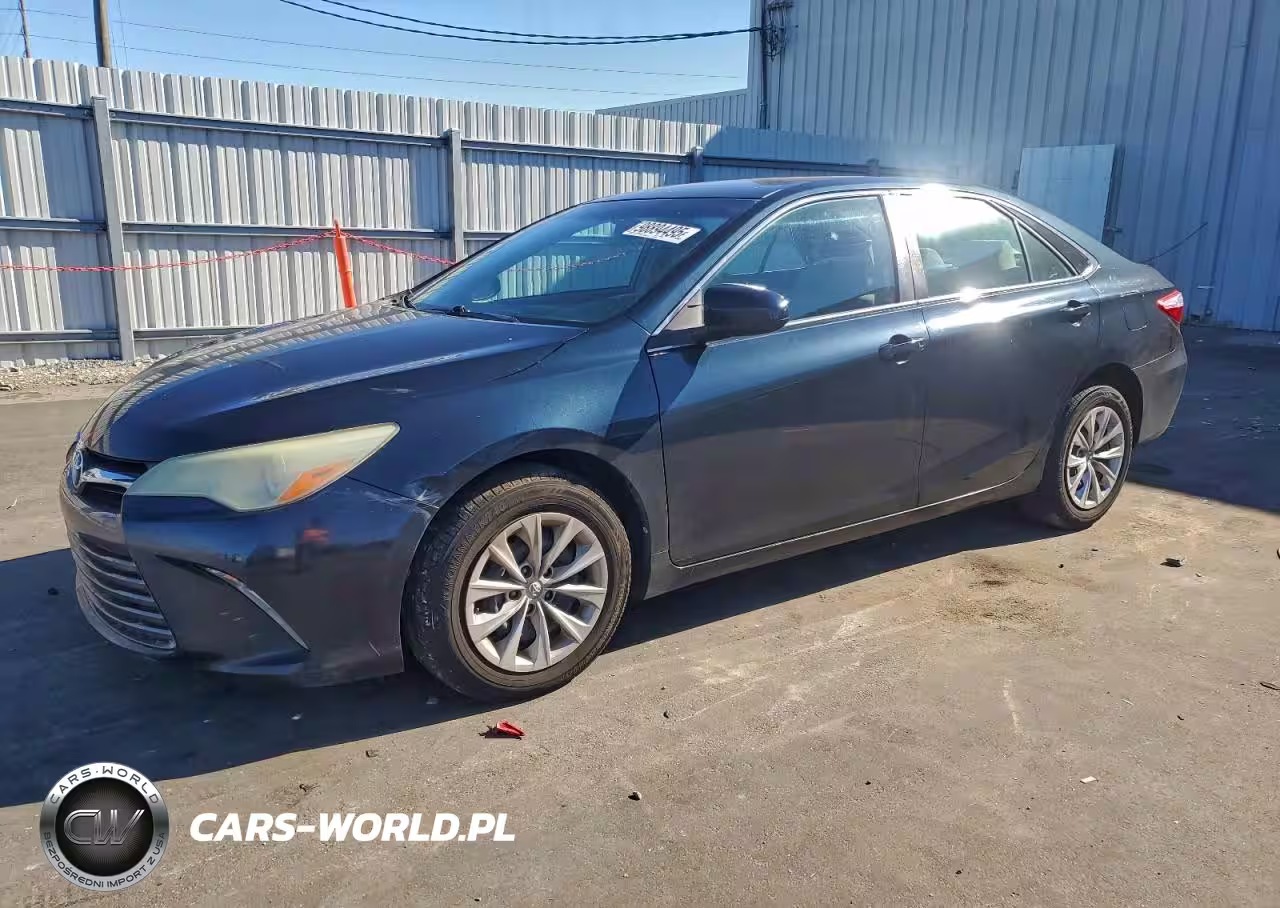 2016 Toyota Camry Le