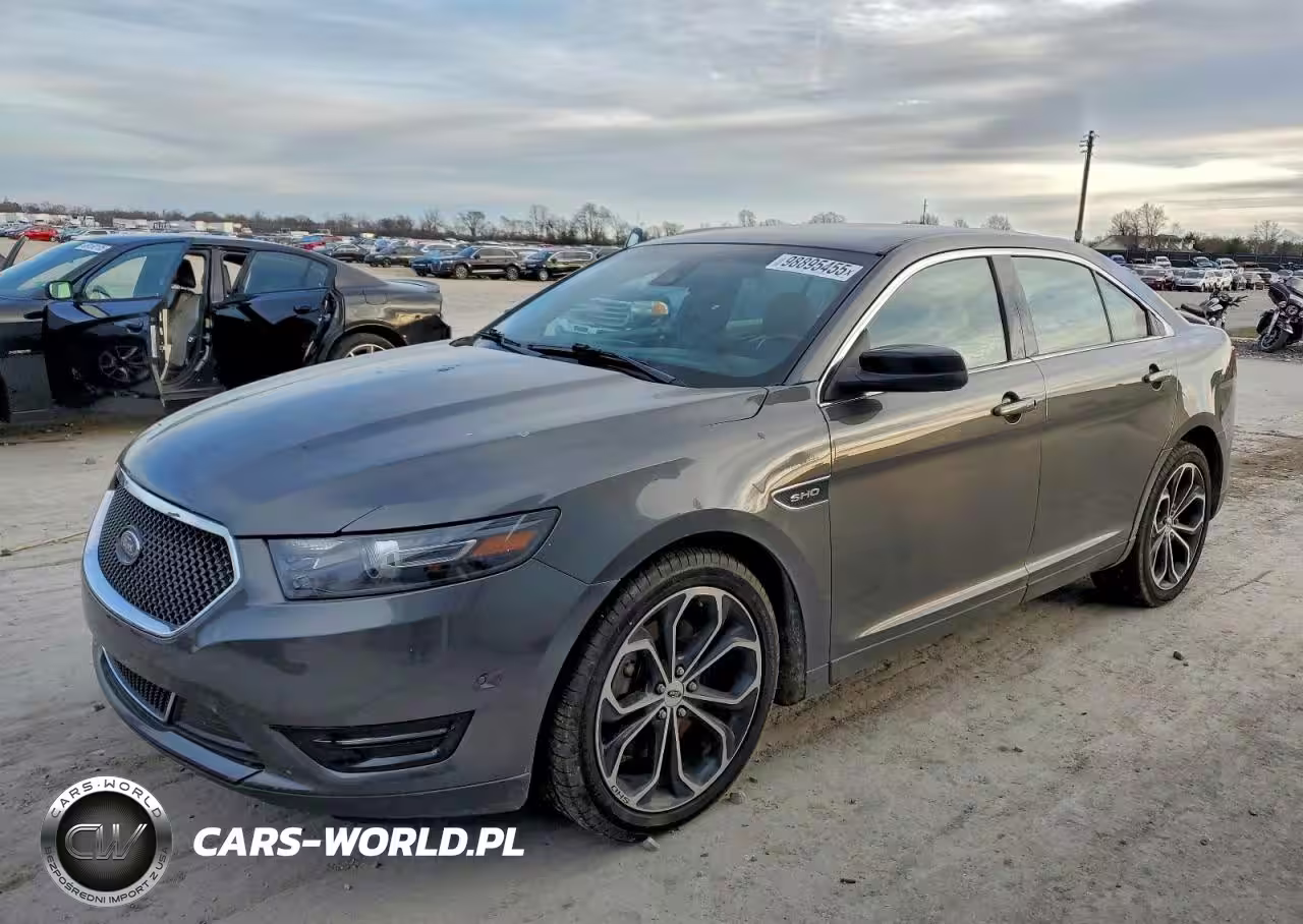 2018 Ford Taurus Sho