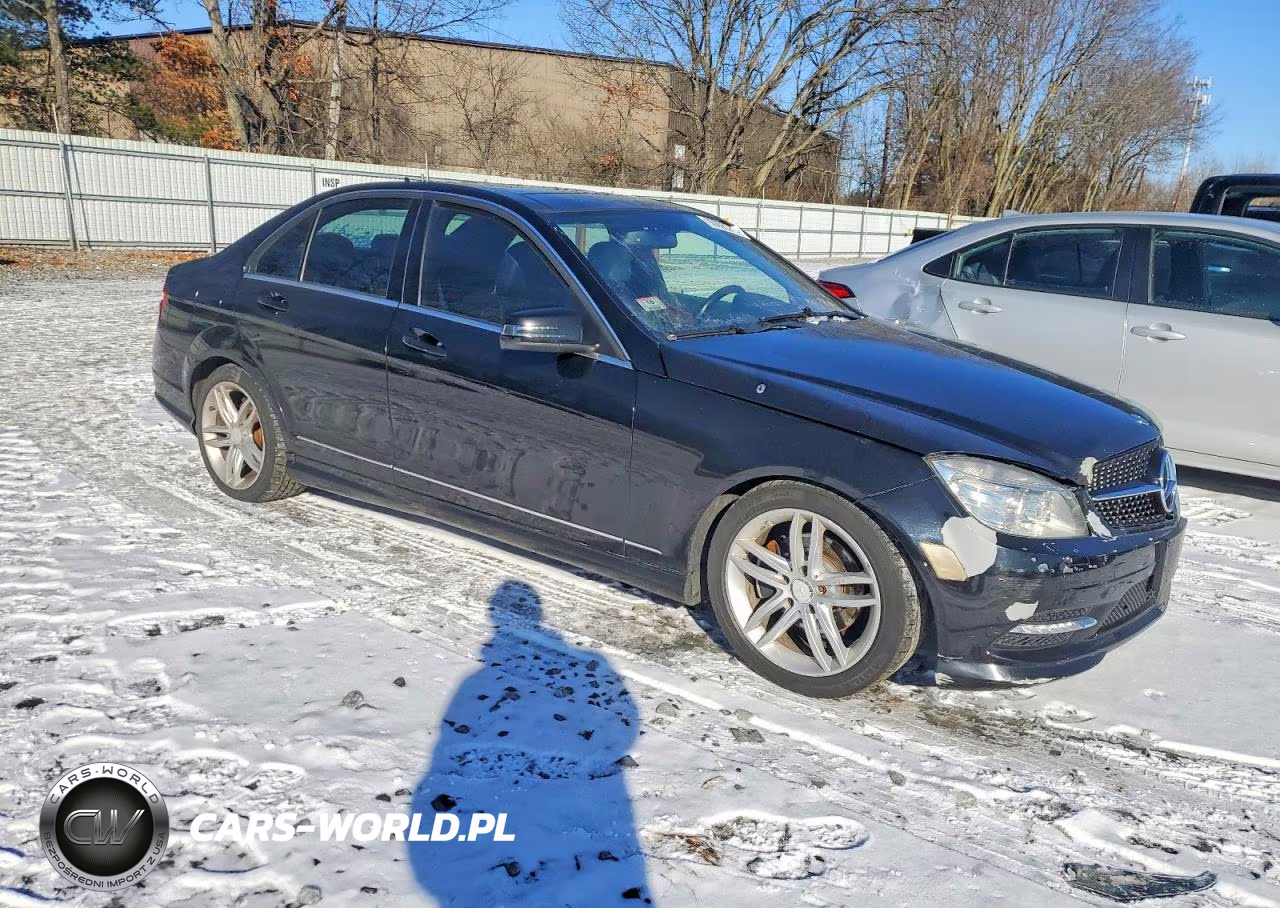 2011 Mercedes-Benz C 300 4Matic VIN:WDDGF8BB8BR156205 - 4