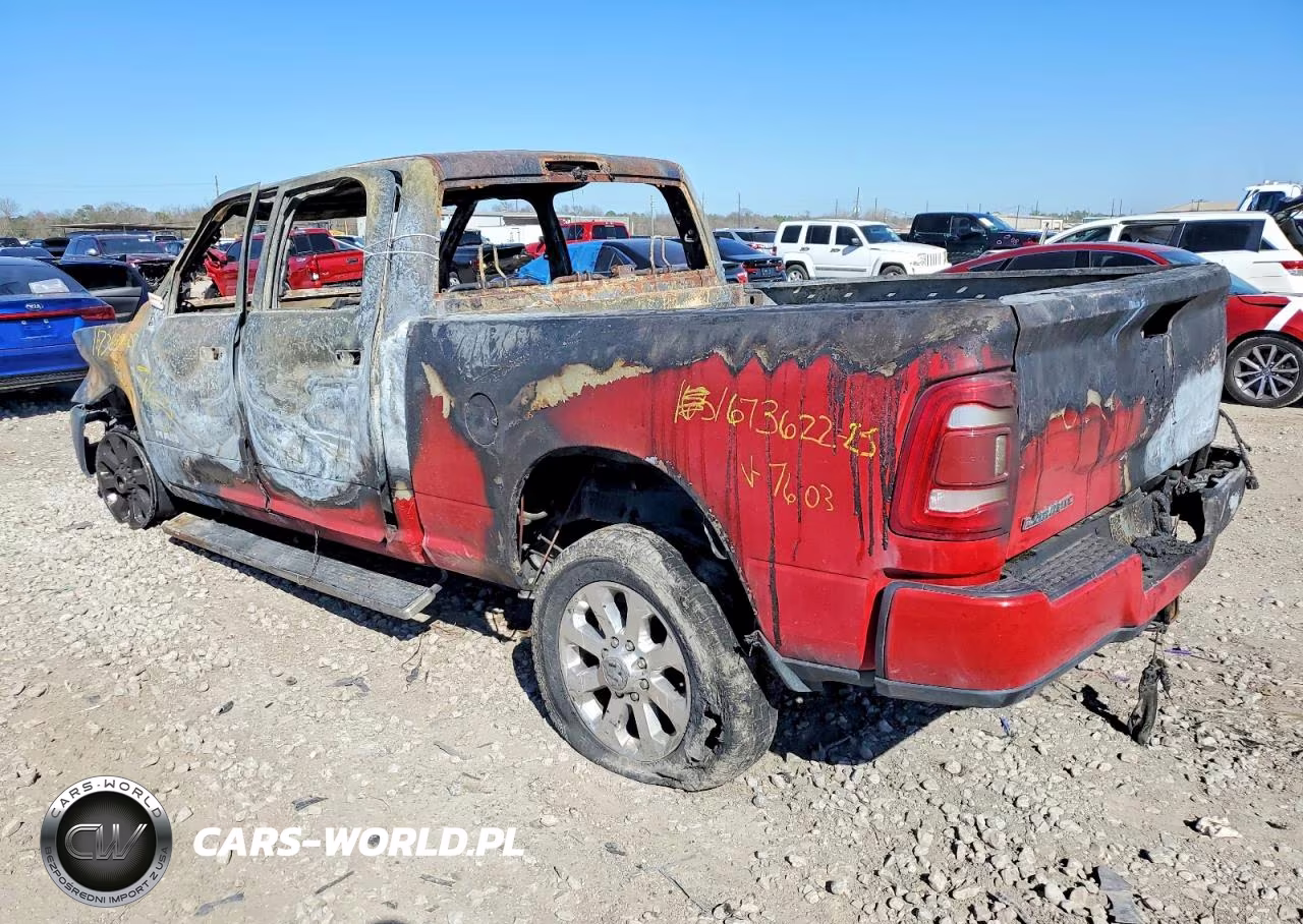 2023 Ram 2500 Laramie VIN:3C6UR5FL1PG517603 - 2