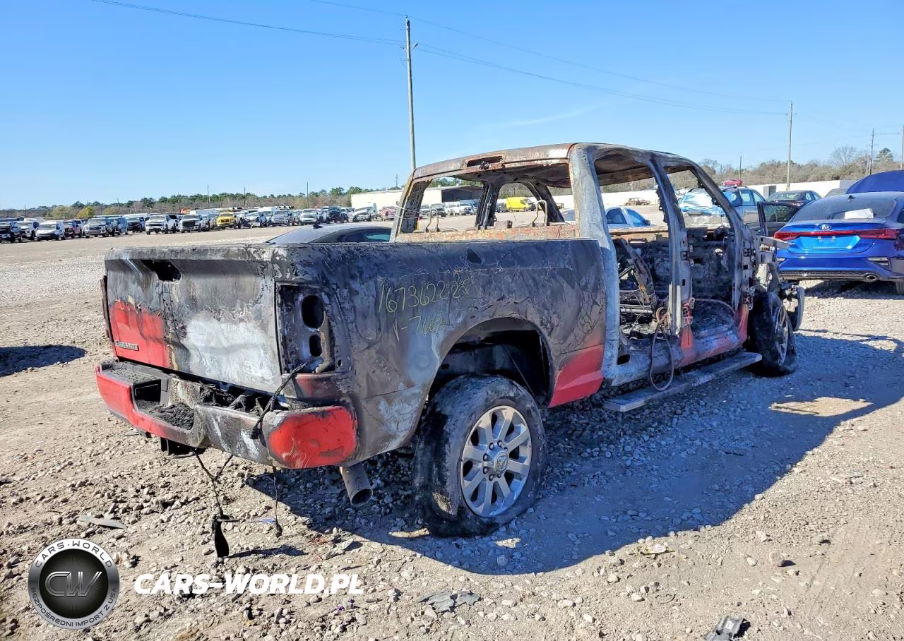 2023 Ram 2500 Laramie VIN:3C6UR5FL1PG517603 - 3