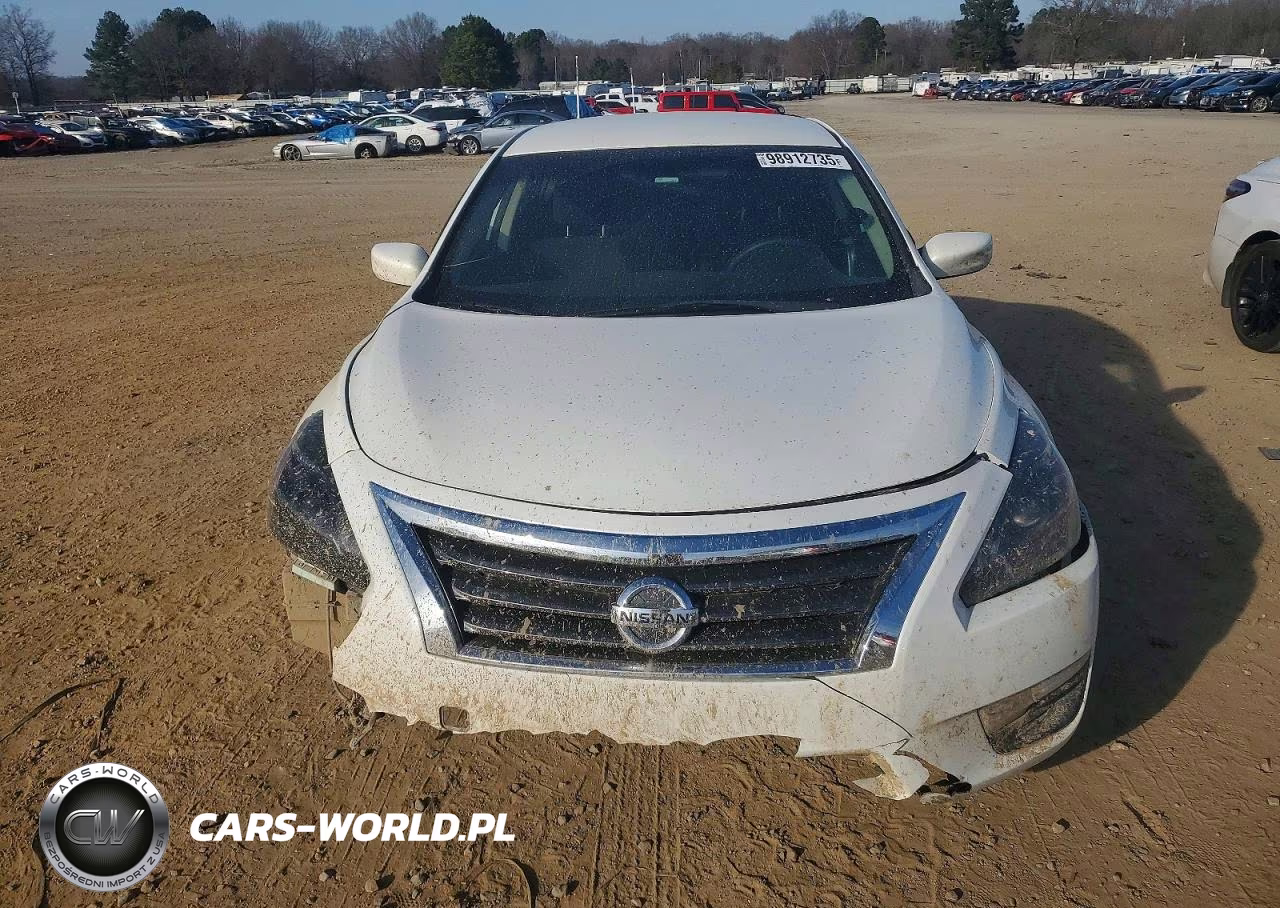 2014 Nissan Altima 2.5 VIN:1N4AL3AP3EN368407 - 5