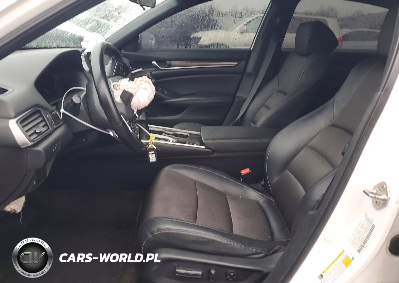 2019 Honda Accord Sport VIN:1HGCV1F30KA067122 - 7