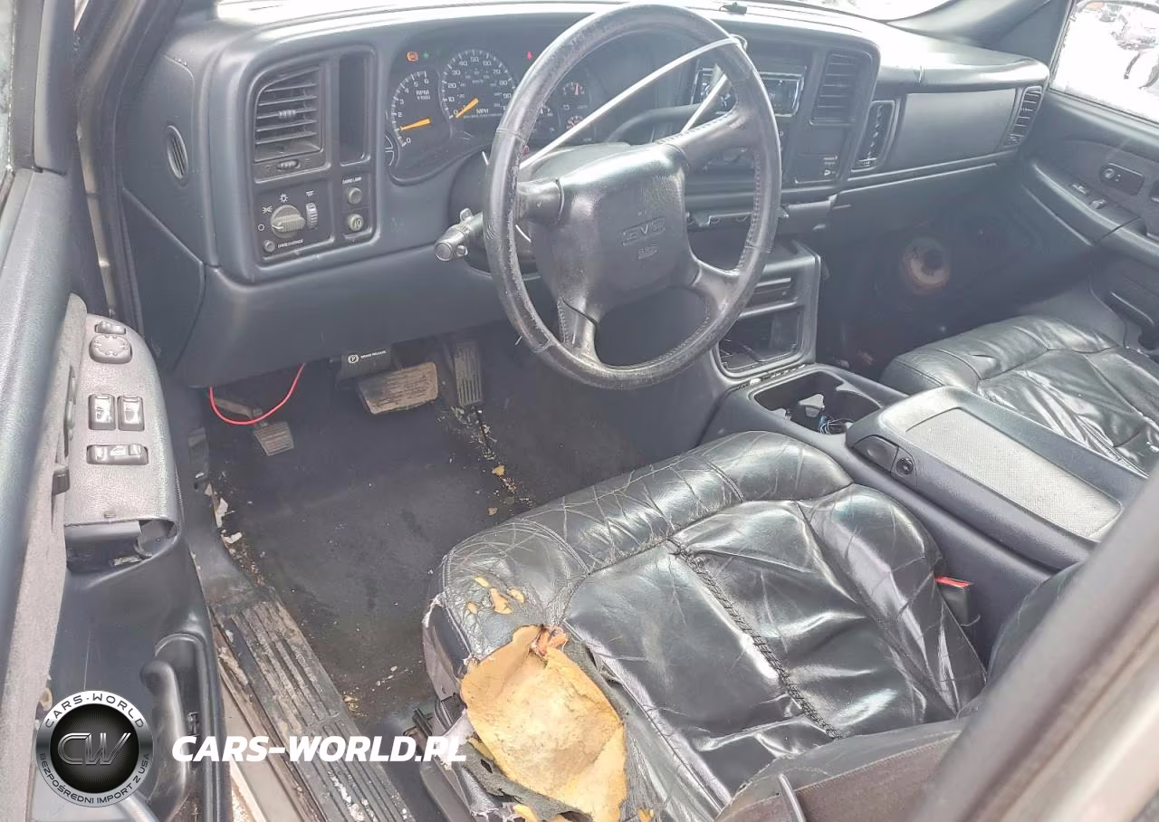 1999 GMC New Sierra C1500 VIN:1GTEC19T7XZ537275 - 8