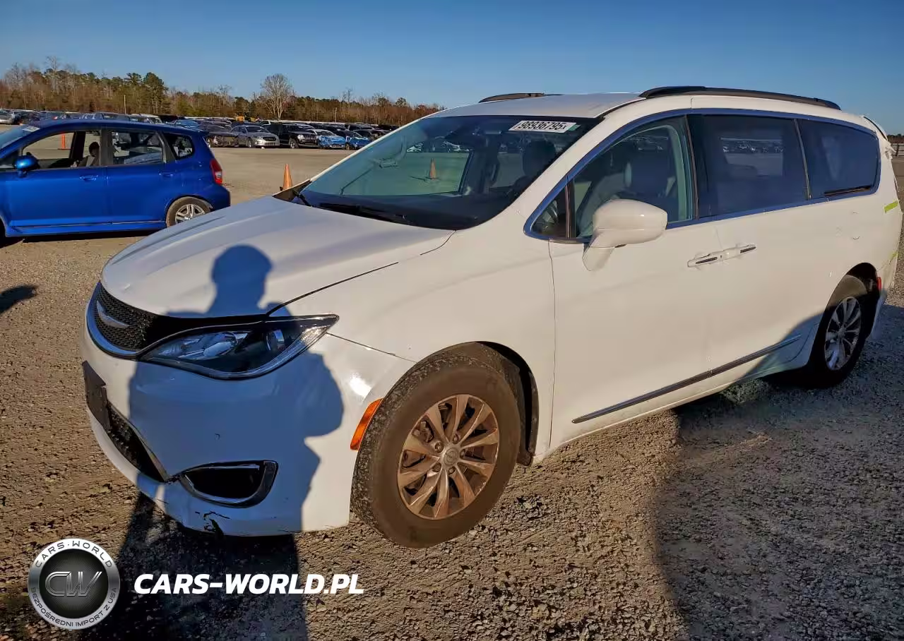 2017 Chrysler Pacifica Touring L