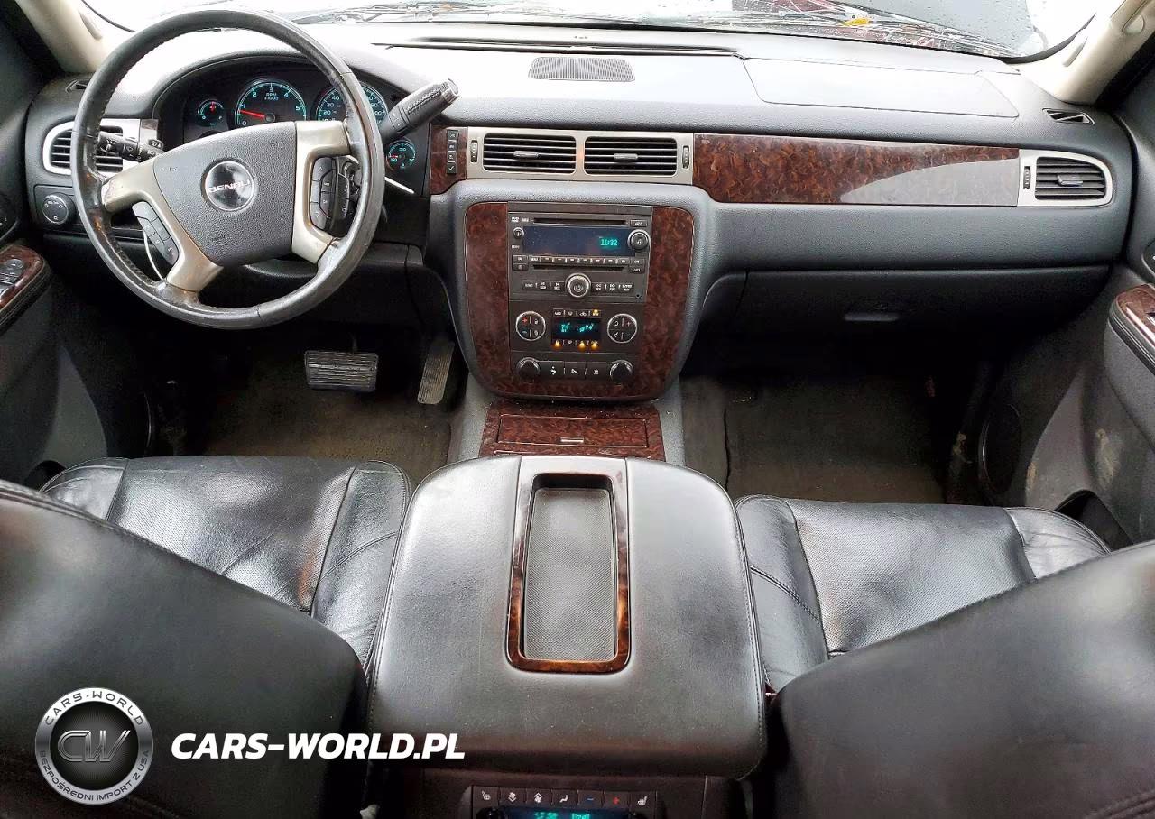 2010 GMC Yukon Denali VIN:1GKUKEEF9AR161700 - 8