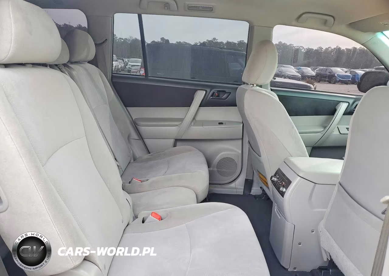 2012 Toyota Highlander Base VIN:5TDBK3EH6CS161537 - 11