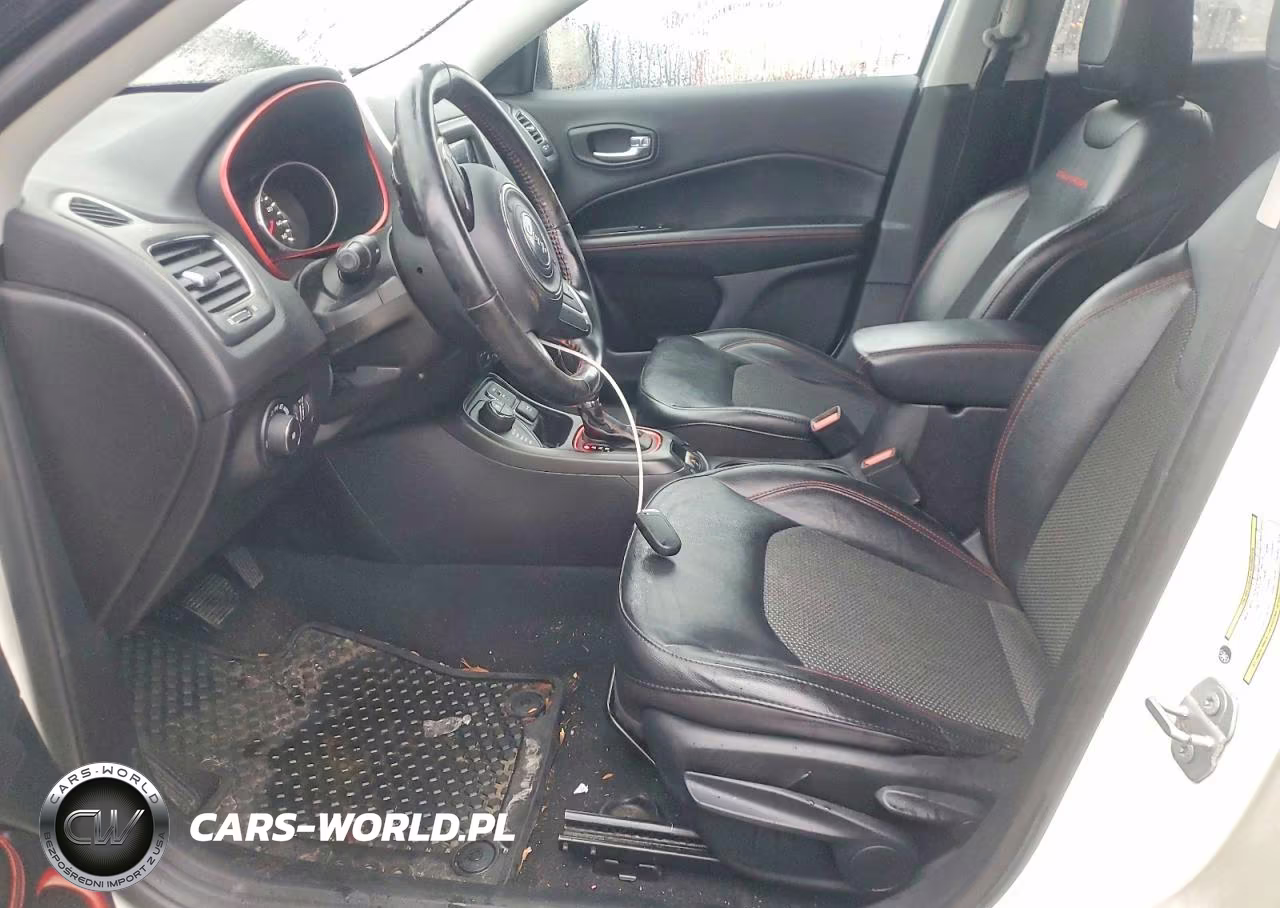 2020 Jeep Compass Trailhawk VIN:3C4NJDDB3LT207799 - 7