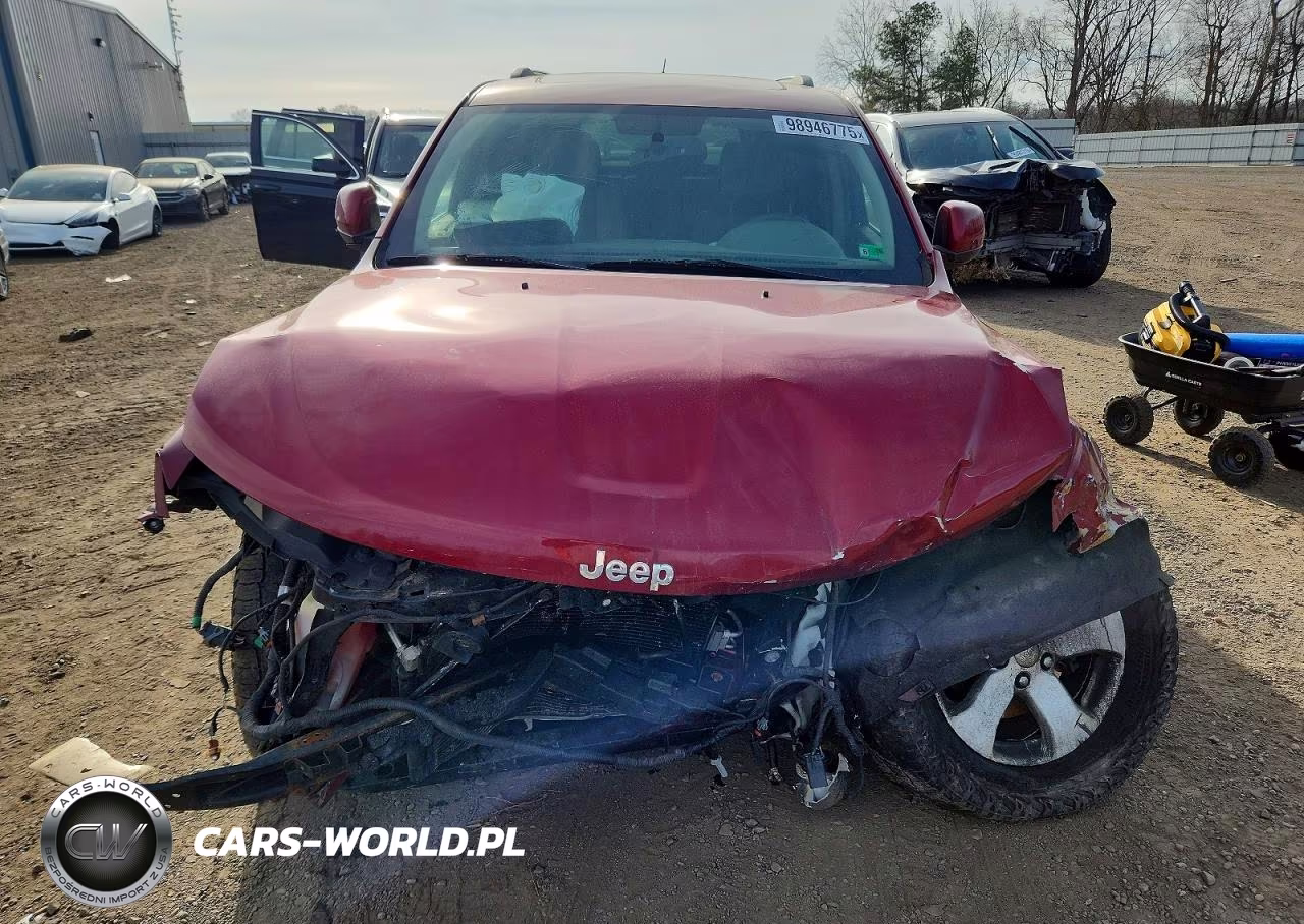 2012 Jeep Grnd Chero VIN:1C4RJFAG1CC145117 - 5