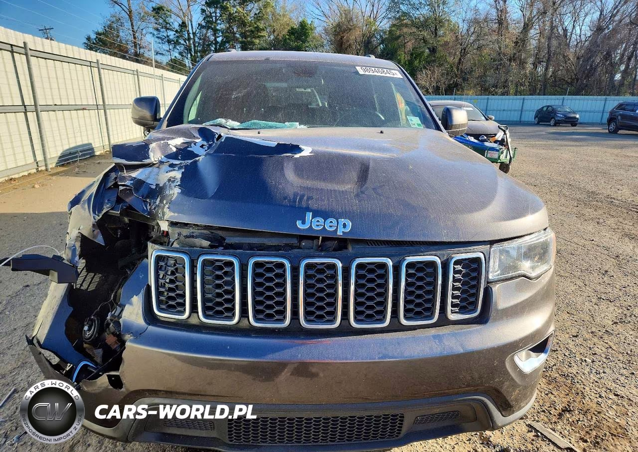 2020 Jeep Grand Cherokee Laredo VIN:1C4RJEAG0LC268403 - 5