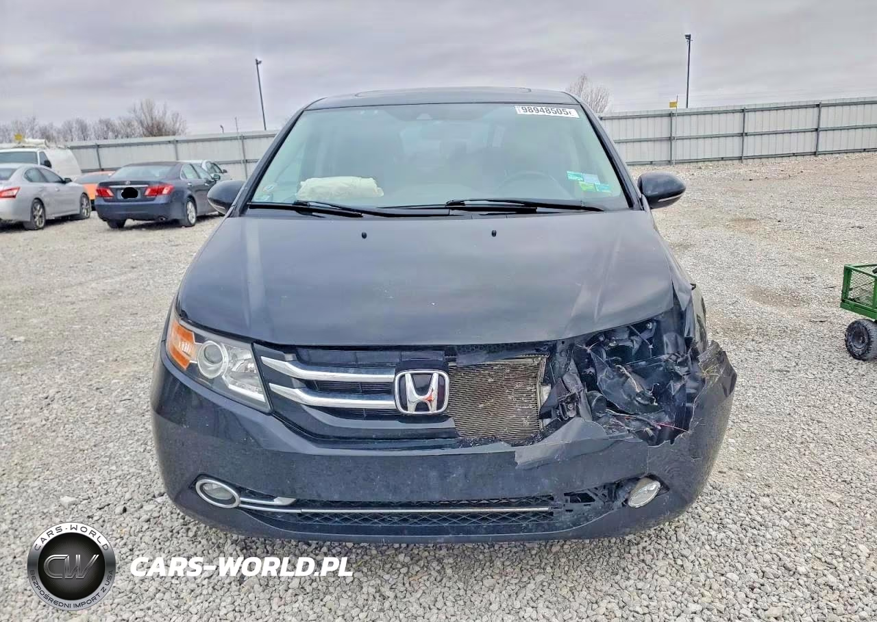 2016 Honda Odyssey Touring VIN:5FNRL5H9XGB061849 - 5