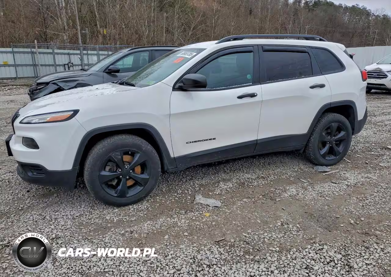 2017 Jeep Cherokee Sport