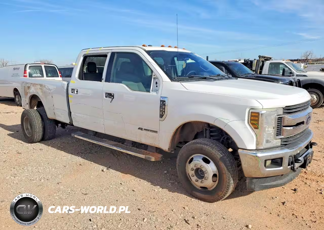2019 Ford F350 Super Duty VIN:1FT8W3DT1KEE33047 - 4