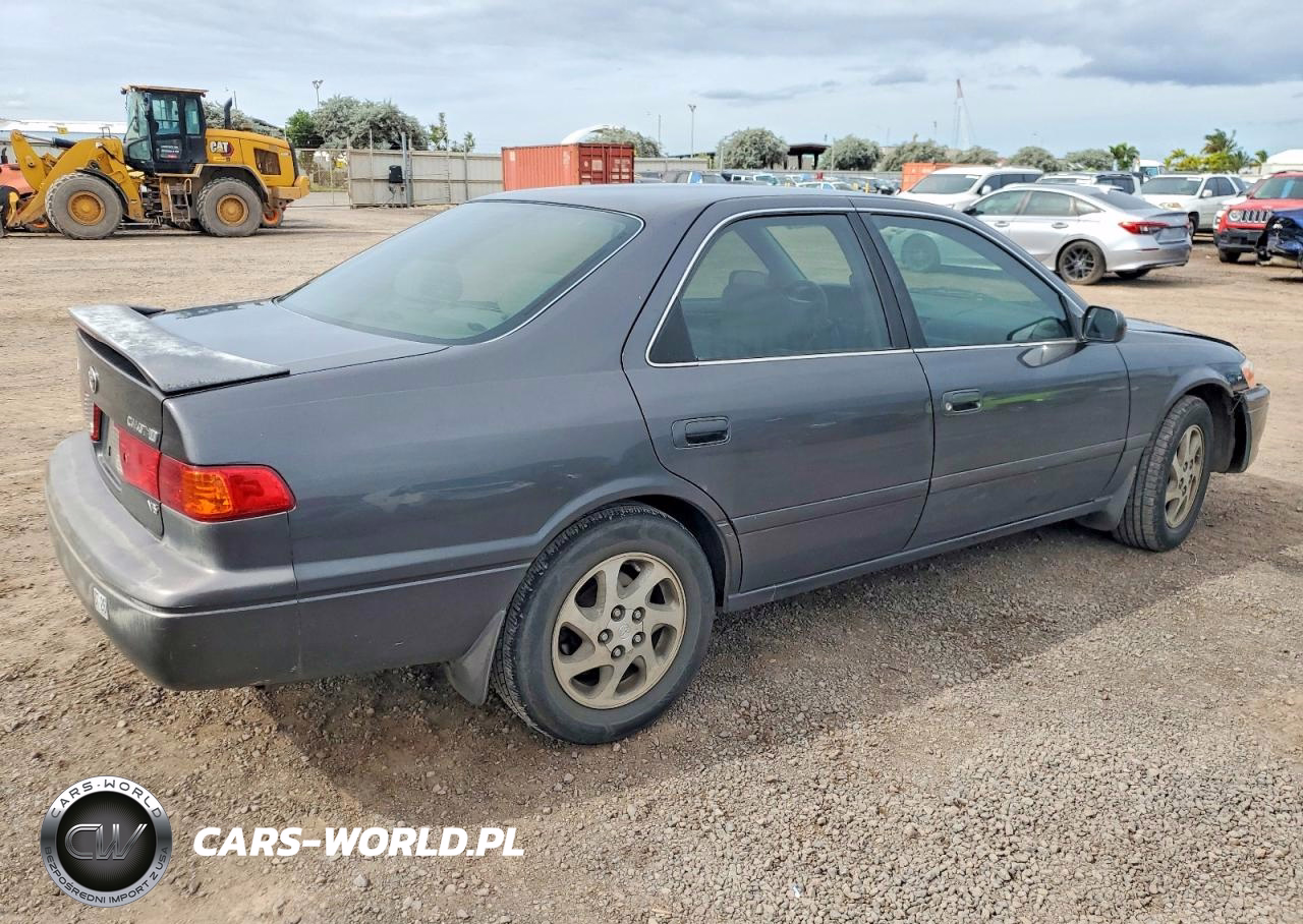 2000 Toyota Camry Ce VIN:JT2BF22K7Y0251247 - 3
