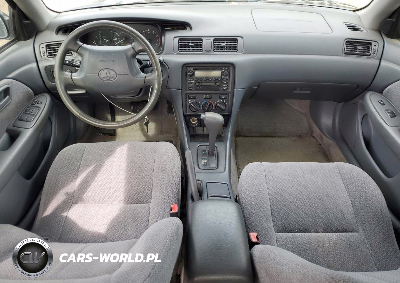 2000 Toyota Camry Ce VIN:JT2BF22K7Y0251247 - 8