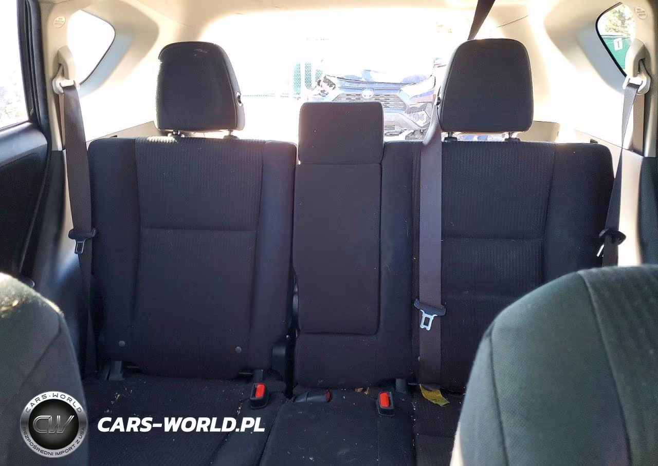 2018 Toyota Rav4 Le VIN:JTMBFREV7JJ729415 - 10