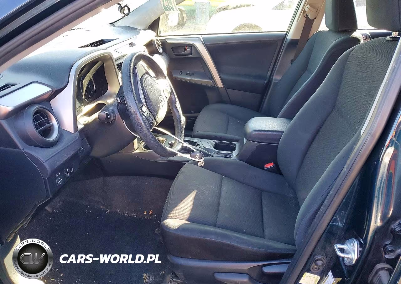 2018 Toyota Rav4 Le VIN:JTMBFREV7JJ729415 - 7