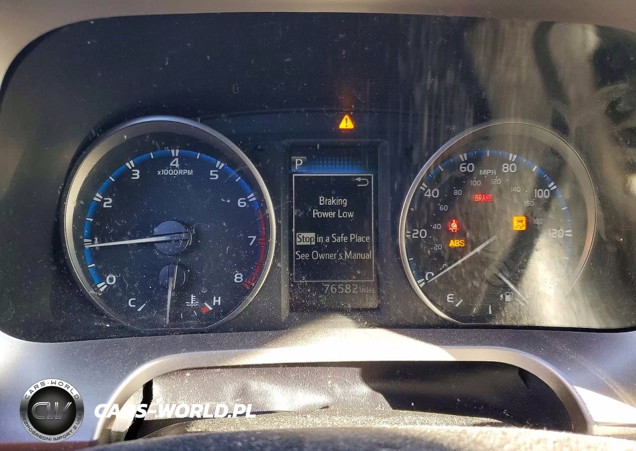 2018 Toyota Rav4 Le VIN:JTMBFREV7JJ729415 - 9