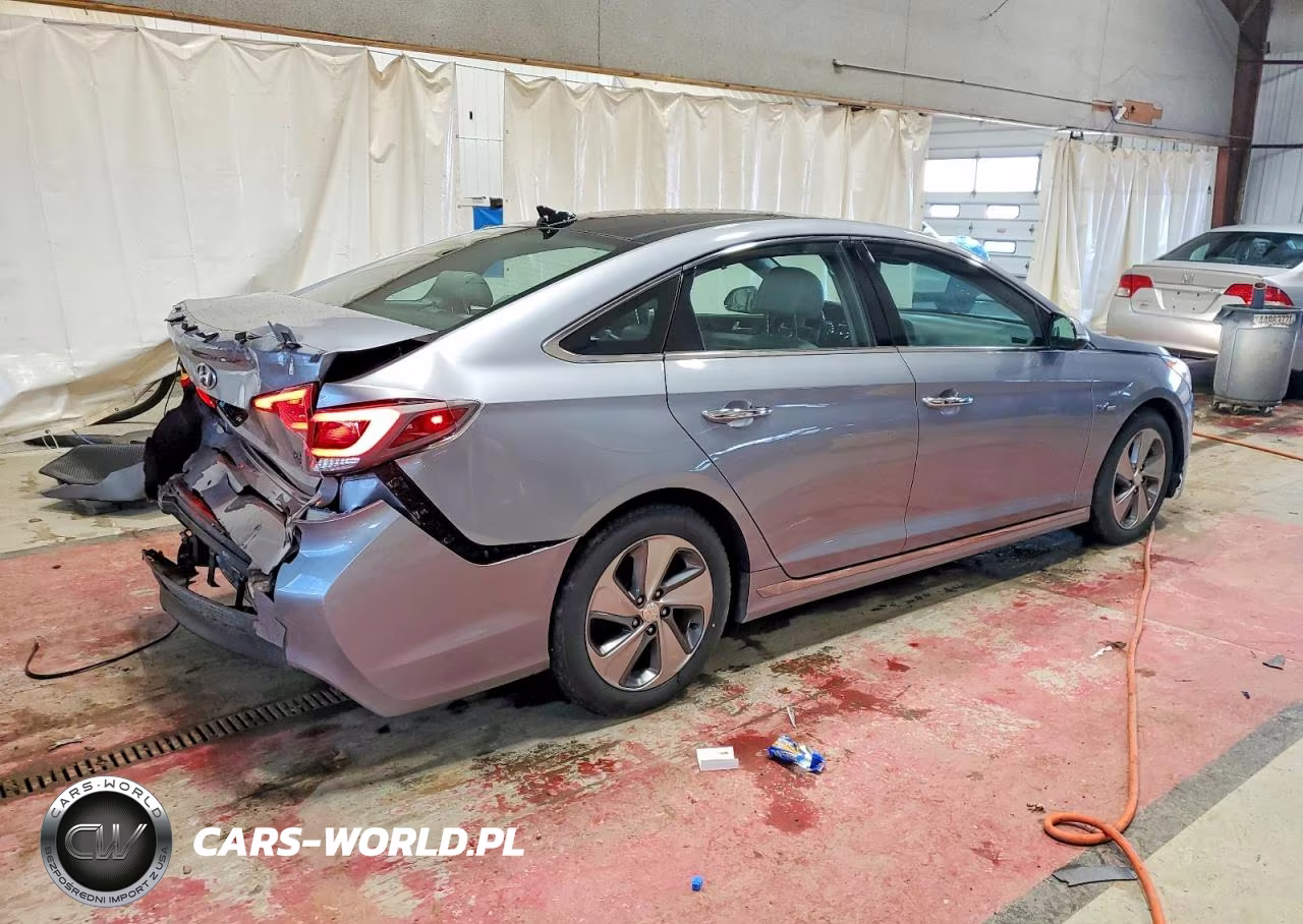 2016 Hyundai Sonata Hybrid Limited VIN:KMHE34L18GA024605 - 3