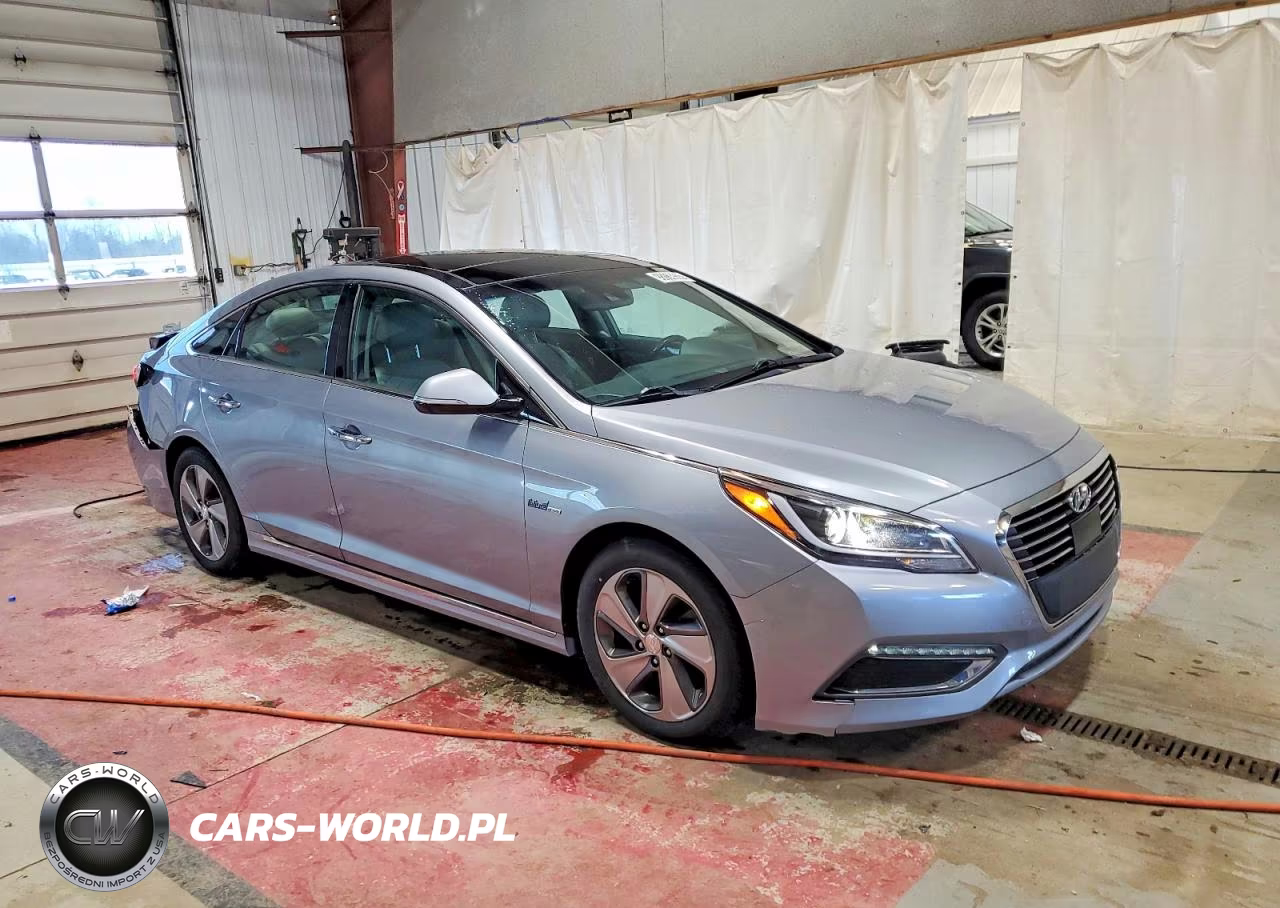 2016 Hyundai Sonata Hybrid Limited VIN:KMHE34L18GA024605 - 4