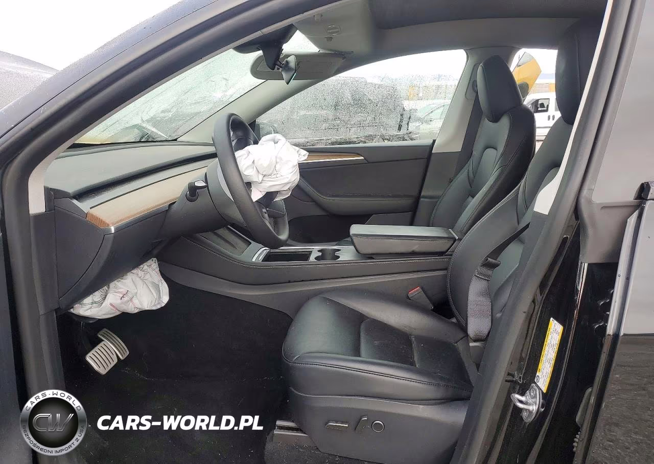 2025 Tesla Model Y VIN:7SAYGDEF6SF309532 - 7