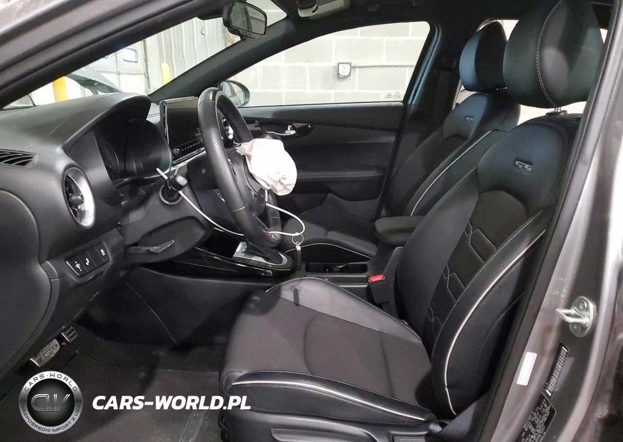 2024 Kia Forte Gt Line VIN:3KPF54AD5RE745531 - 7
