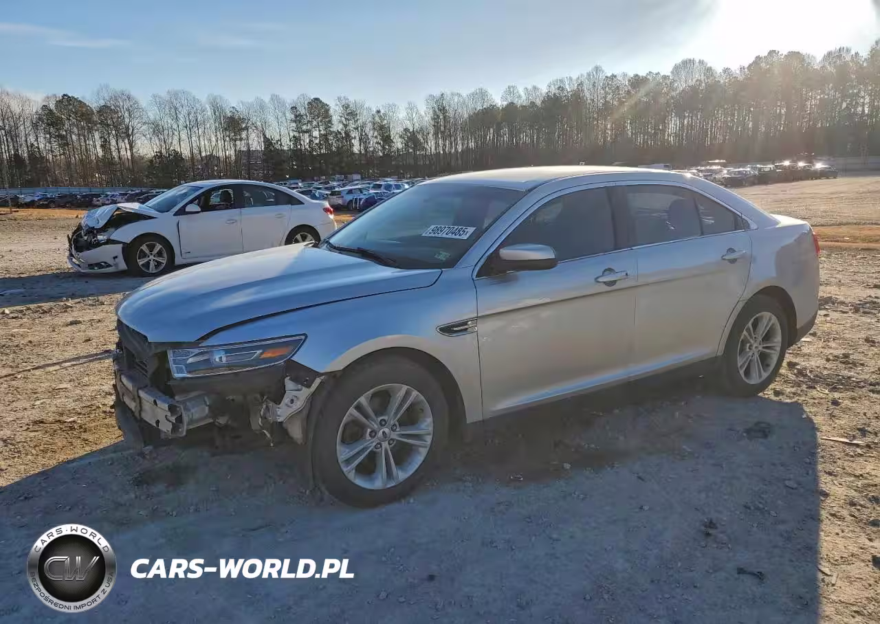 2017 Ford Taurus Sel