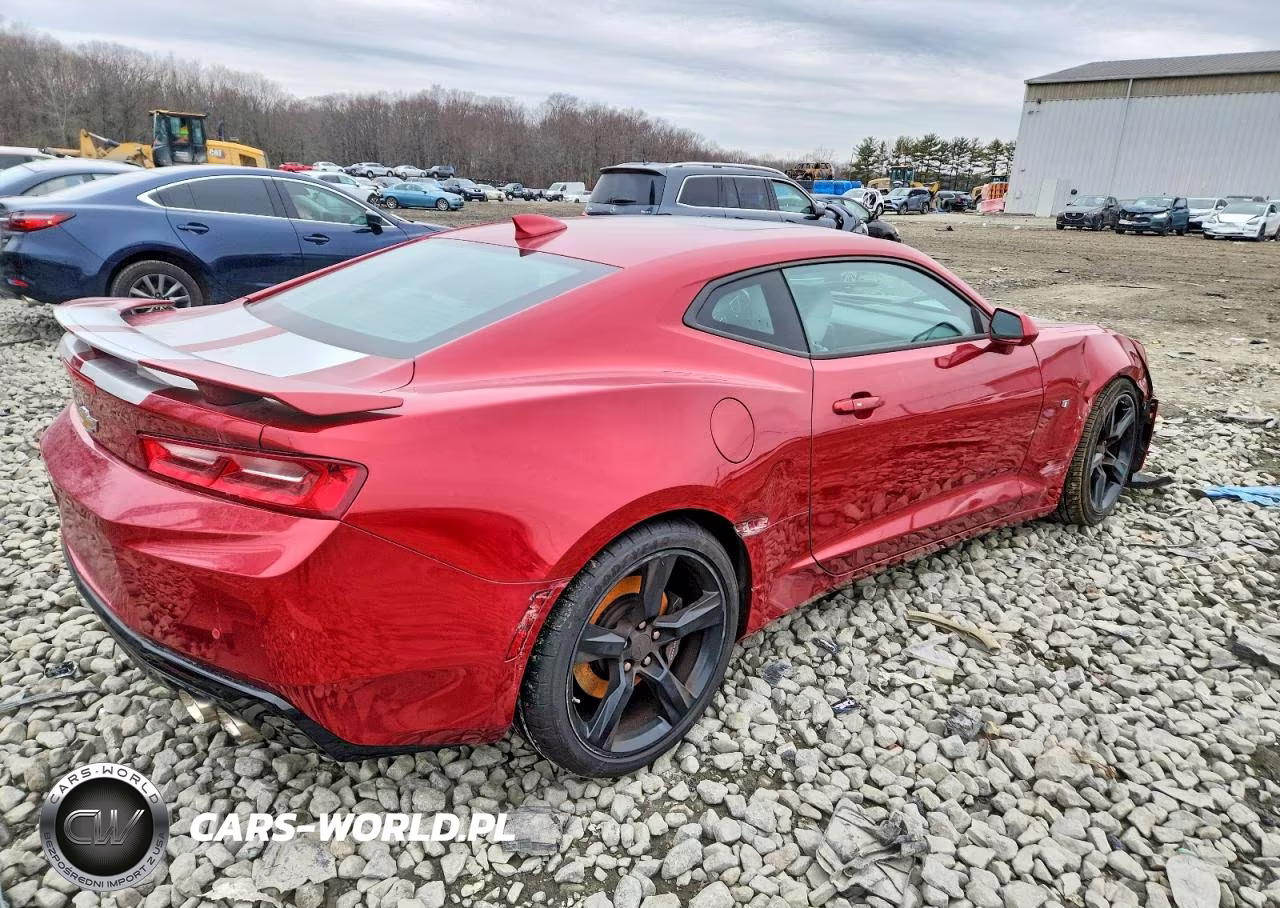 2018 Chevrolet Camaro Ss VIN:1G1FH1R75J0101215 - 3