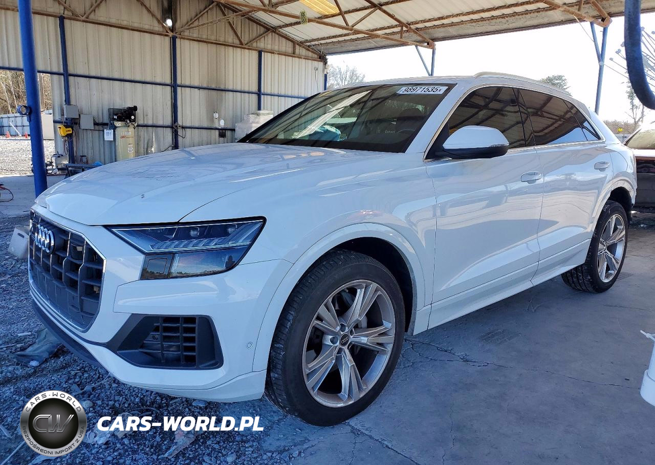 2023 Audi Q8 Premium