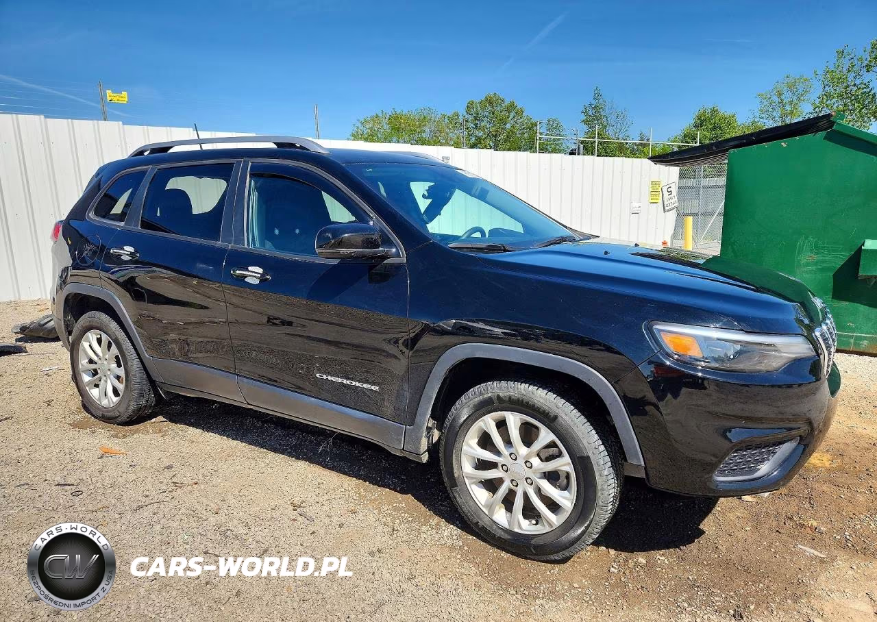 2021 Jeep Cherokee Latitude VIN:1C4PJLCB1MD211121 - 4