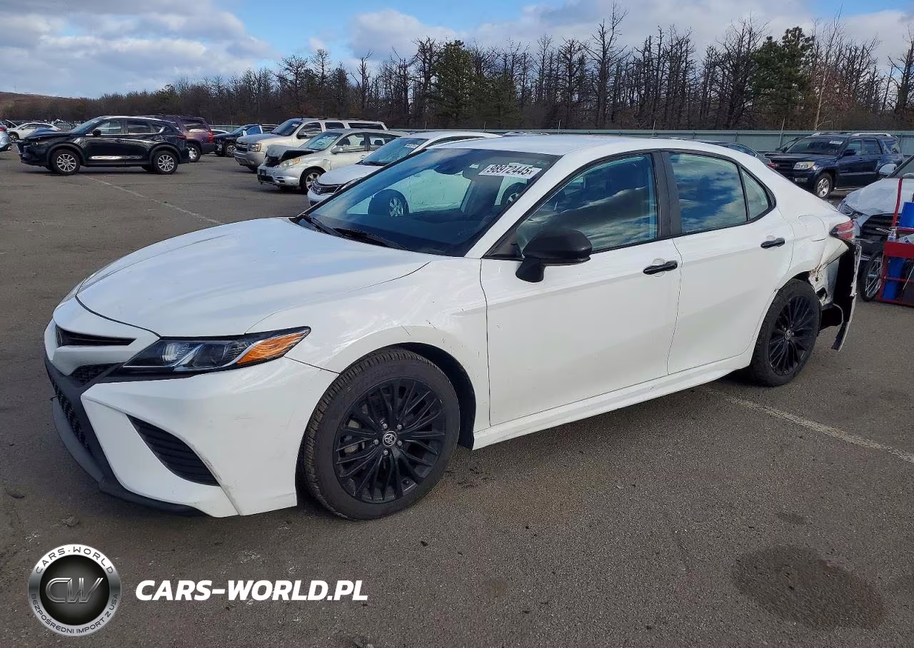 2020 Toyota Camry Se – zdjęcie 1 z 12