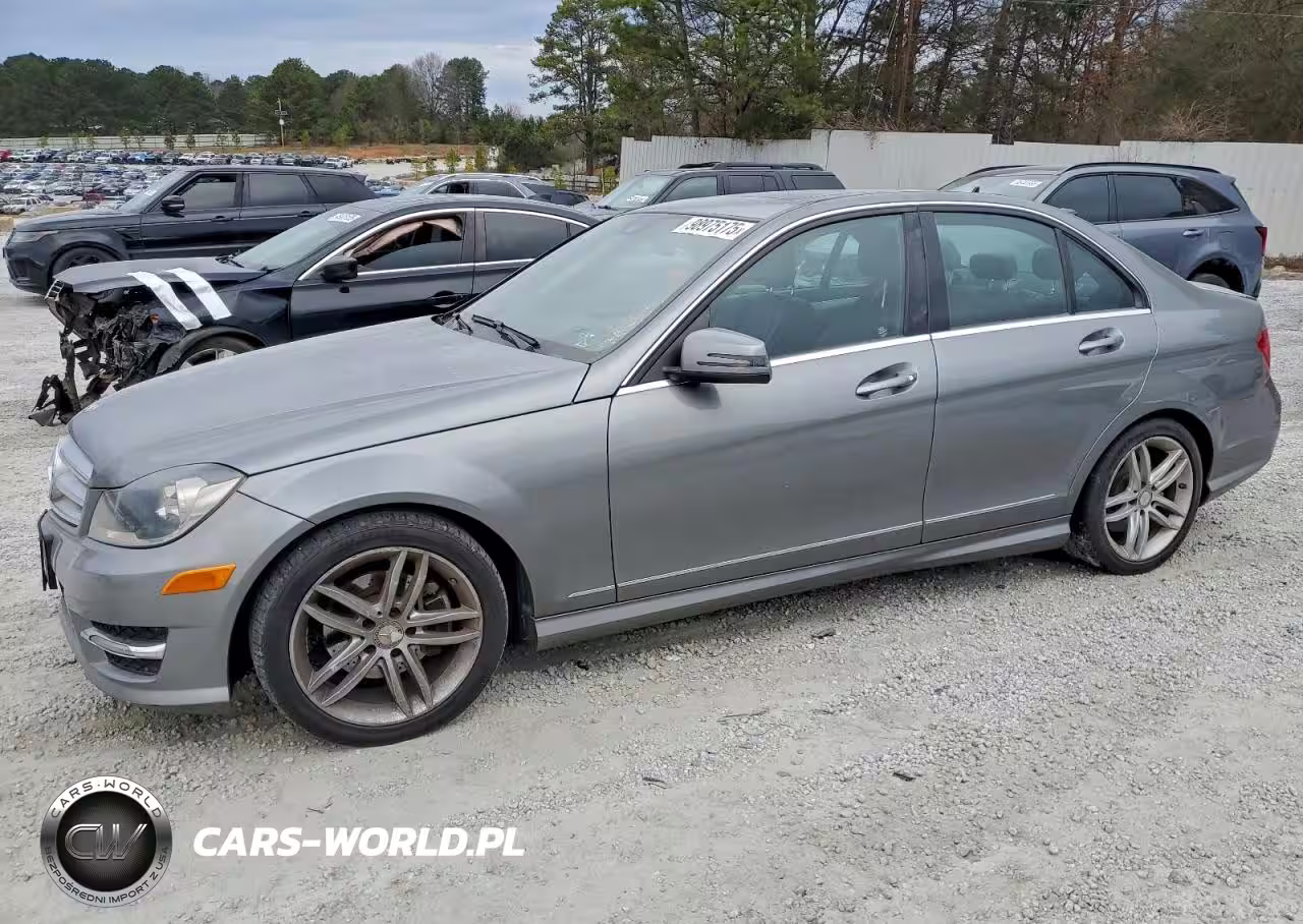 2013 Mercedes-Benz C 250