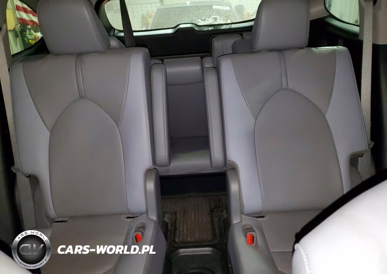 2020 Toyota Highlander Limited VIN:5TDDZRBH1LS037879 - 10