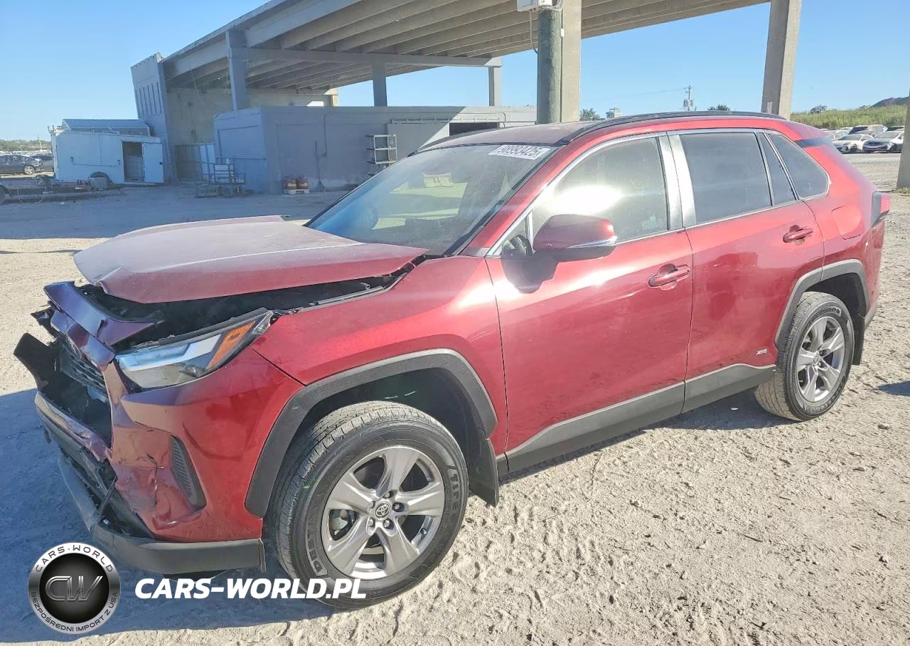 2023 Toyota Rav4 Hybrid Le – zdjęcie 1 z 13