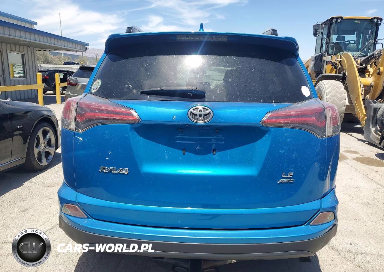 2018 Toyota Rav4 Le VIN:JTMBFREV1JD245139 - 6