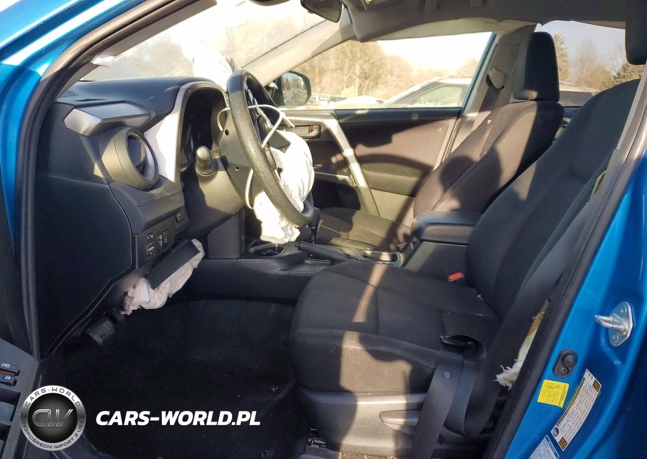2018 Toyota Rav4 Le VIN:JTMBFREV1JD245139 - 7